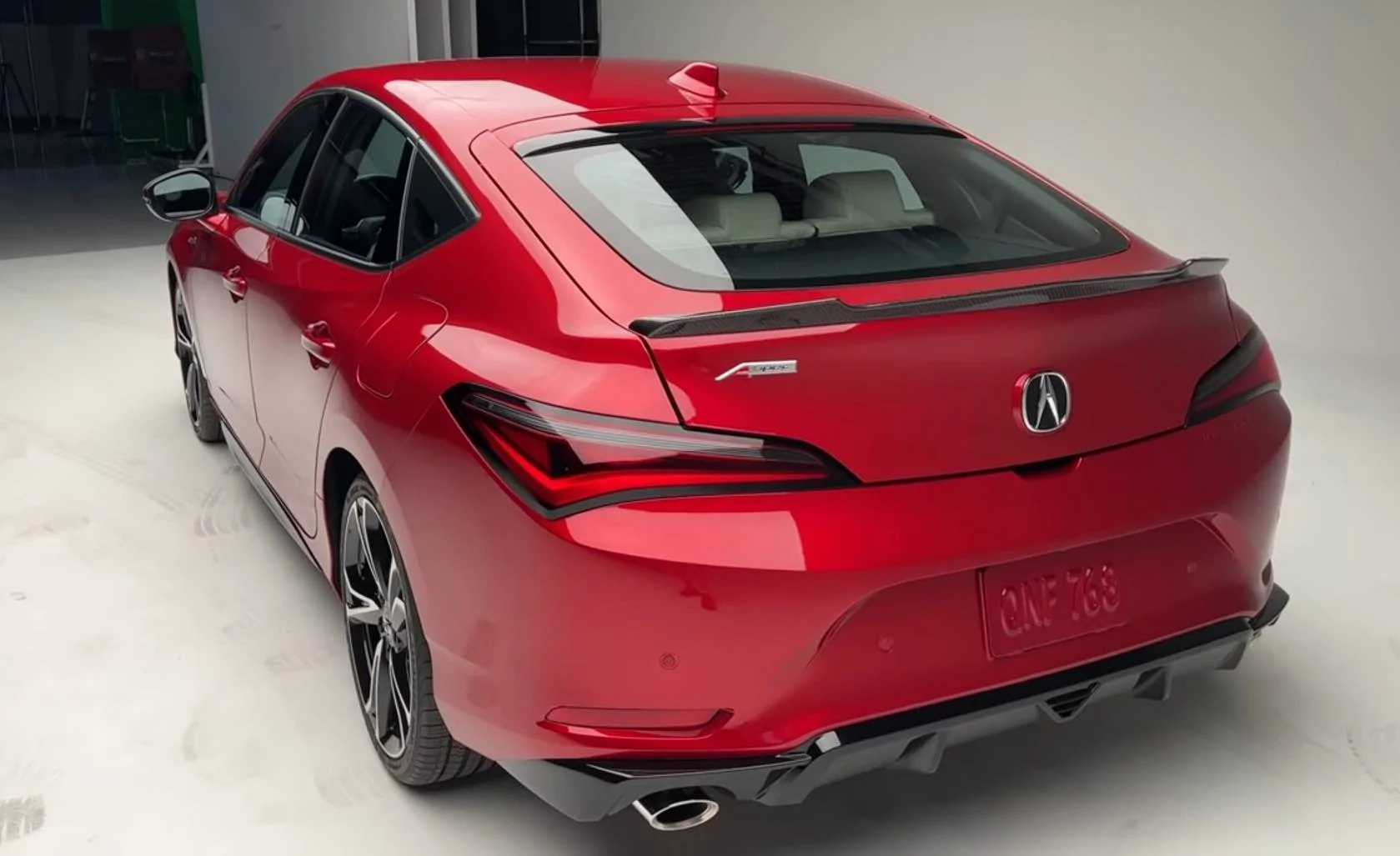 Acura Integra Doug DeMuro's First Look at New Integra Screenshot_20220405-185111_YouTube-01