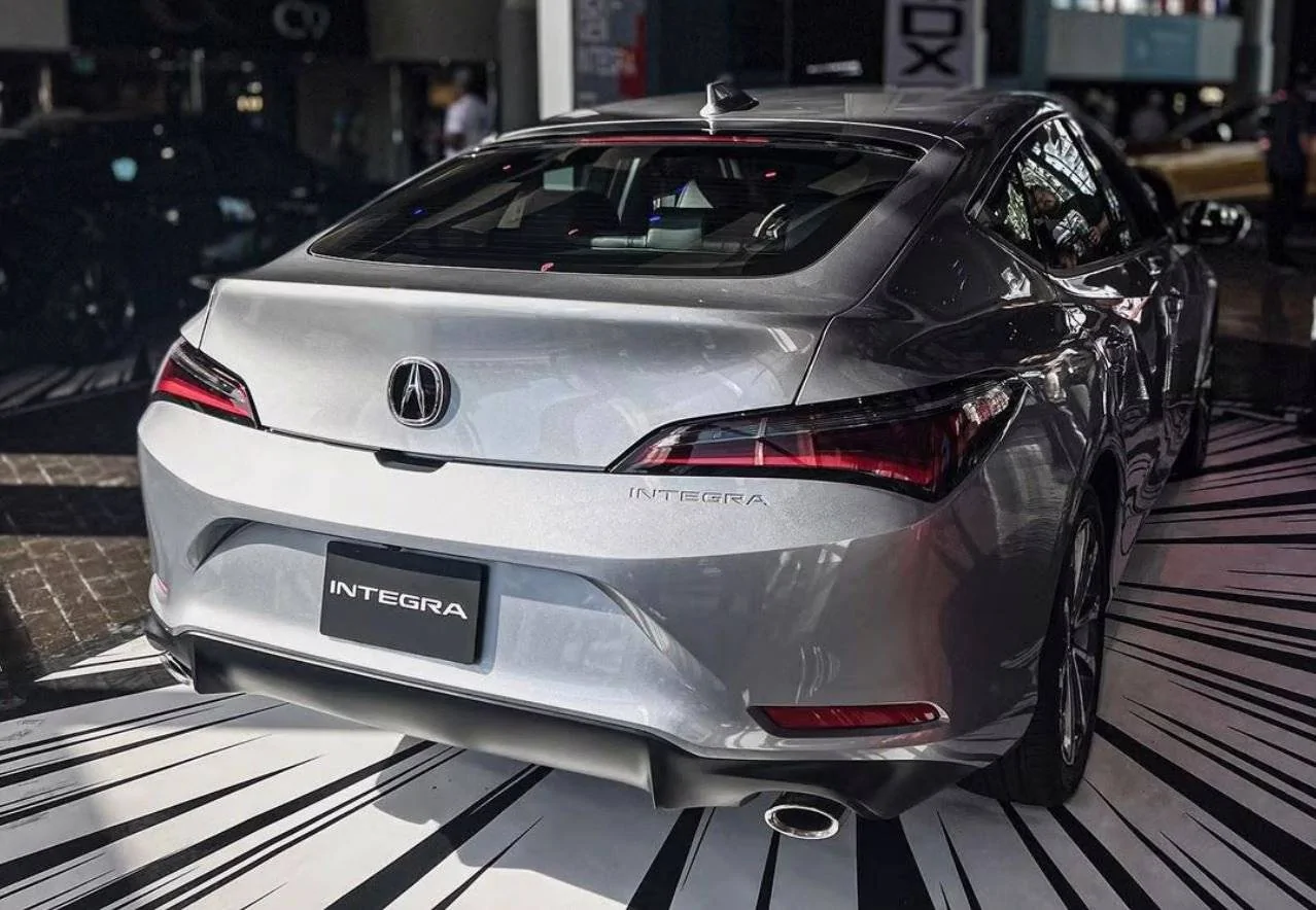 Acura Integra Official LUNAR SILVER Integra Club & Photos base-spec-2023-acura-integra-lunar-silver-metallic-jpg.758
