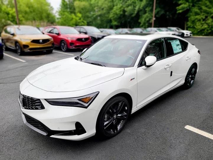 Acura Integra Official PLATINUM WHITE Integra Club & Photos Platinum White 2023 Acura Integra A-Spec Red Interior 6