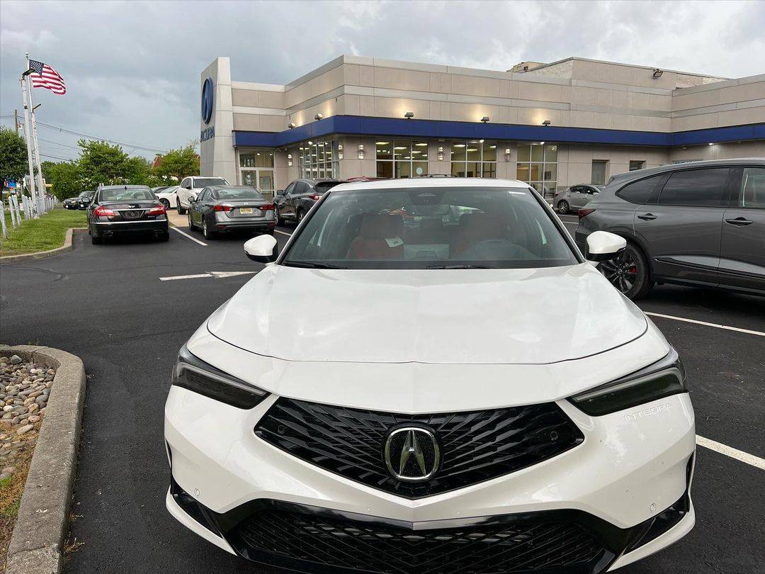 Acura Integra Official PLATINUM WHITE Integra Club & Photos Platinum White 2023 Acura Integra A-Spec Red Interior 5