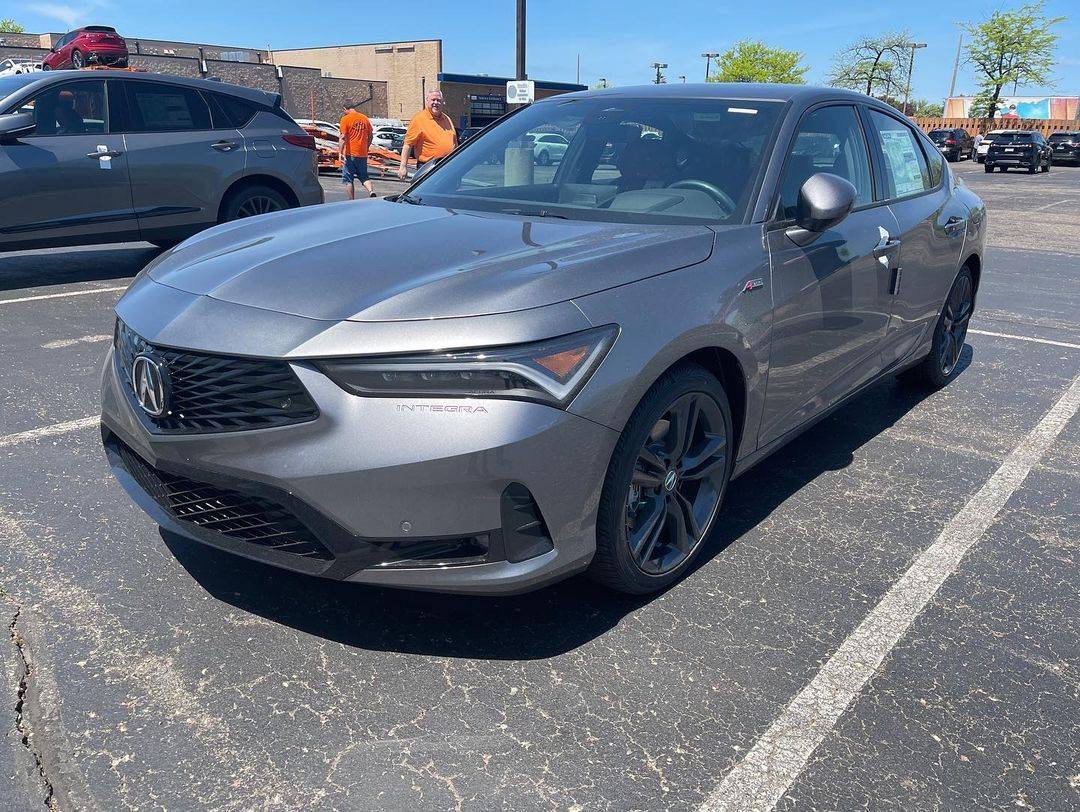 Acura Integra Official LIQUID CARBON Integra Club & Photos Sonice Gray Pearl 2023 Integra A-Spec Red Interior 6