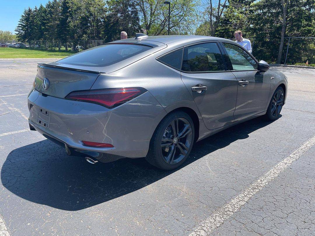 Acura Integra Official LIQUID CARBON Integra Club & Photos Sonice Gray Pearl 2023 Integra A-Spec Red Interior 5