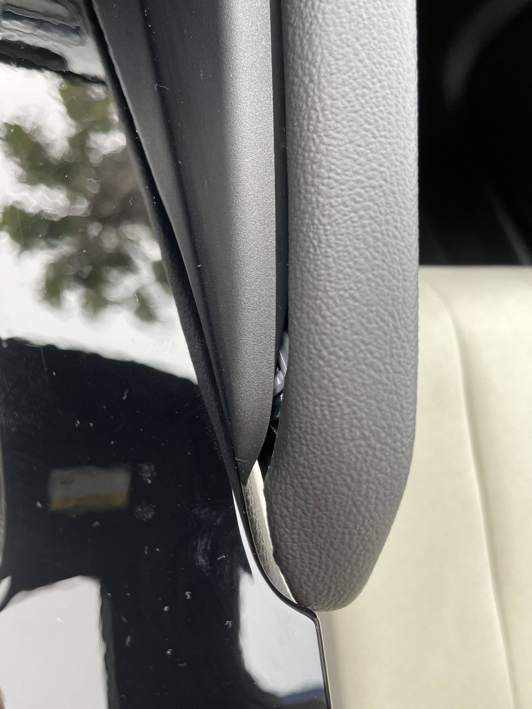 Acura Integra Interior issue? 6828E5BB-47E3-4092-9D12-4833D022B4F8