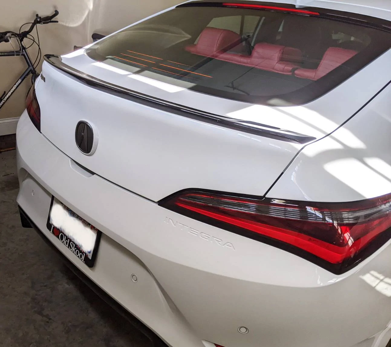 Acura Integra DIY Gunmetal/Shark Gray Acura Badges Using Plasti-Dip Rear logo