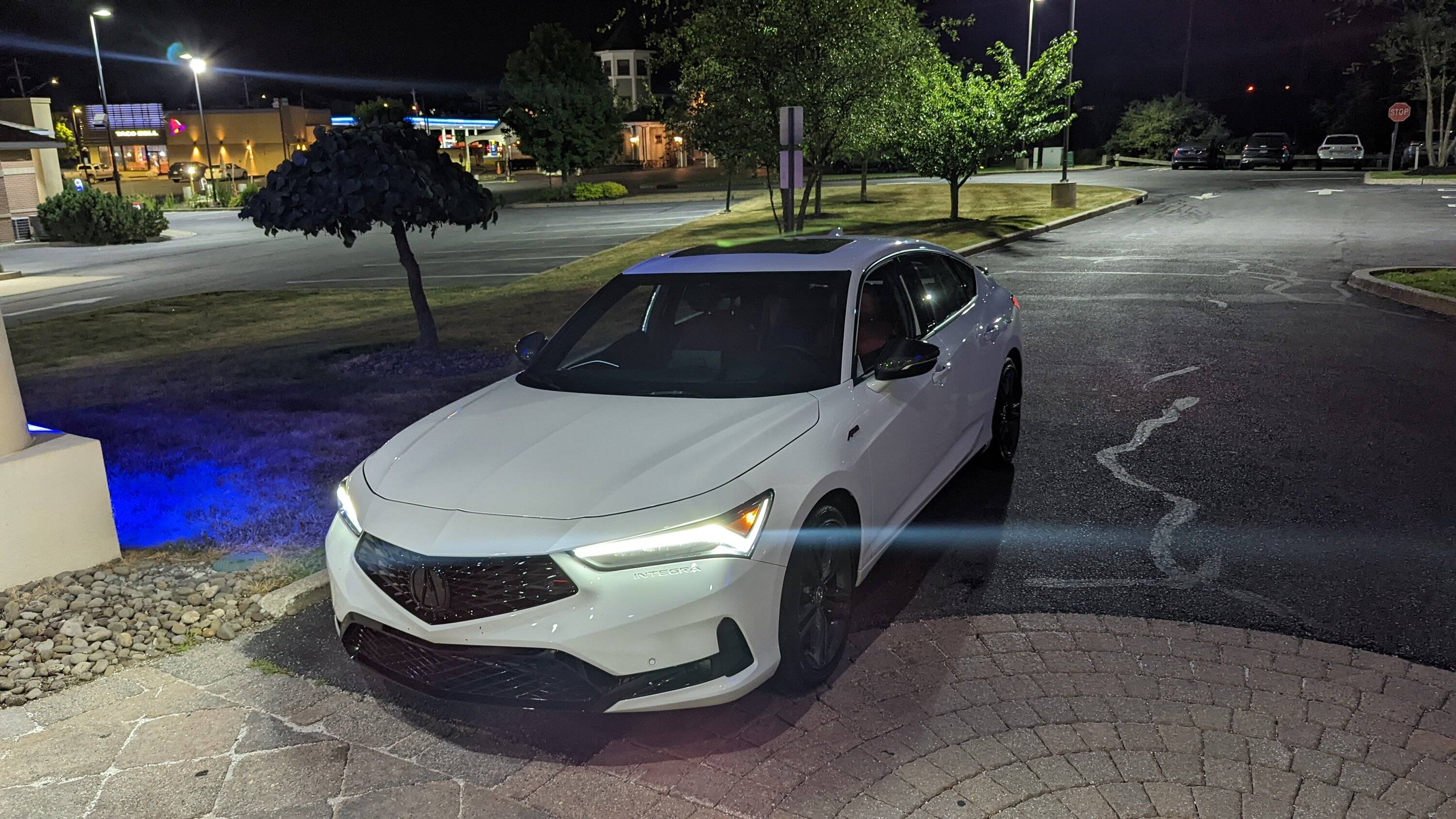 Acura Integra Picked up both our Integras Friday. First mods made PXL_20220702_033150177.MP