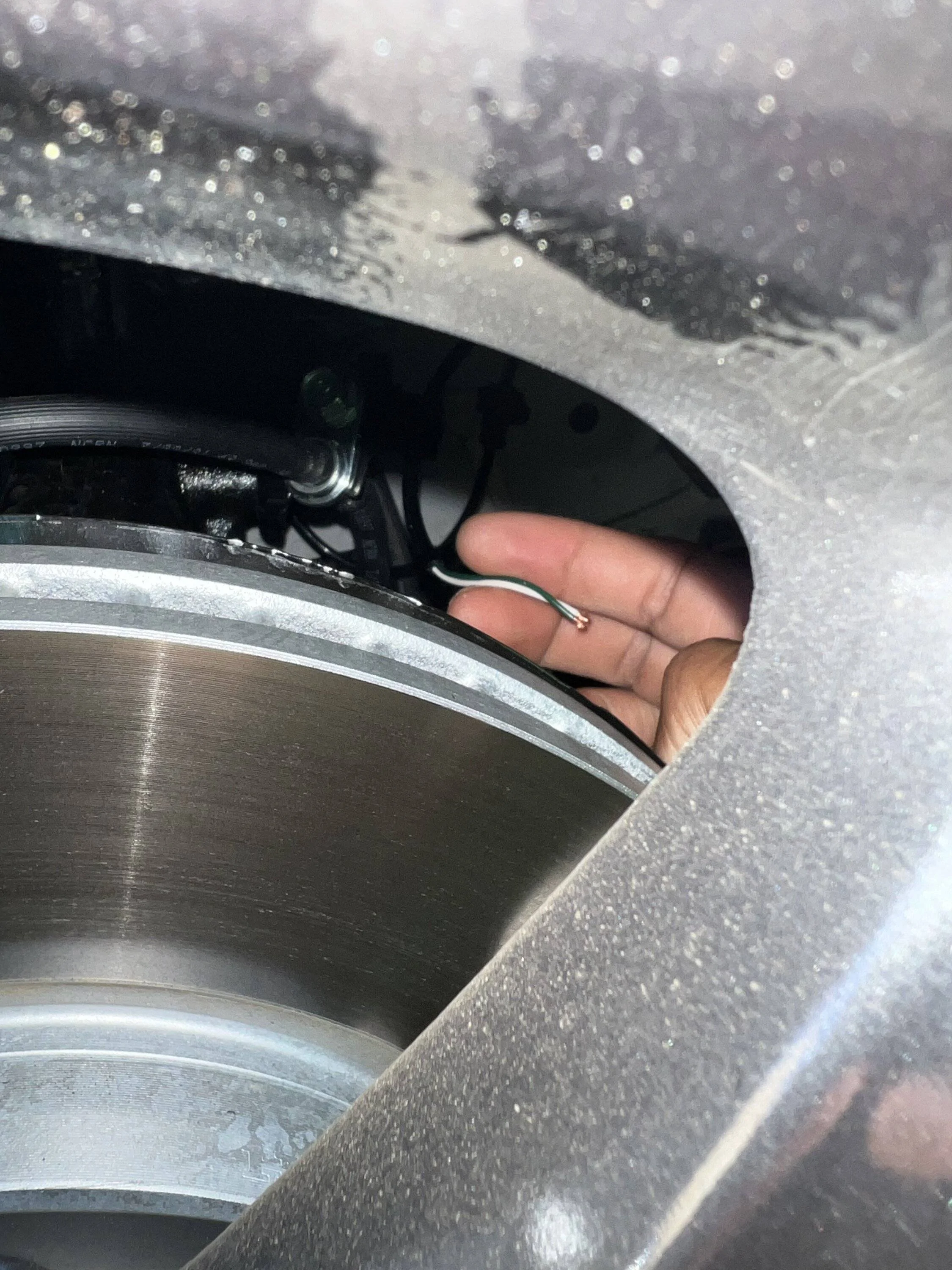 Acura Integra Been stuck like this for a solid hour lmao 82FB3C35-E52D-4EE9-A7FE-741B27D2C763