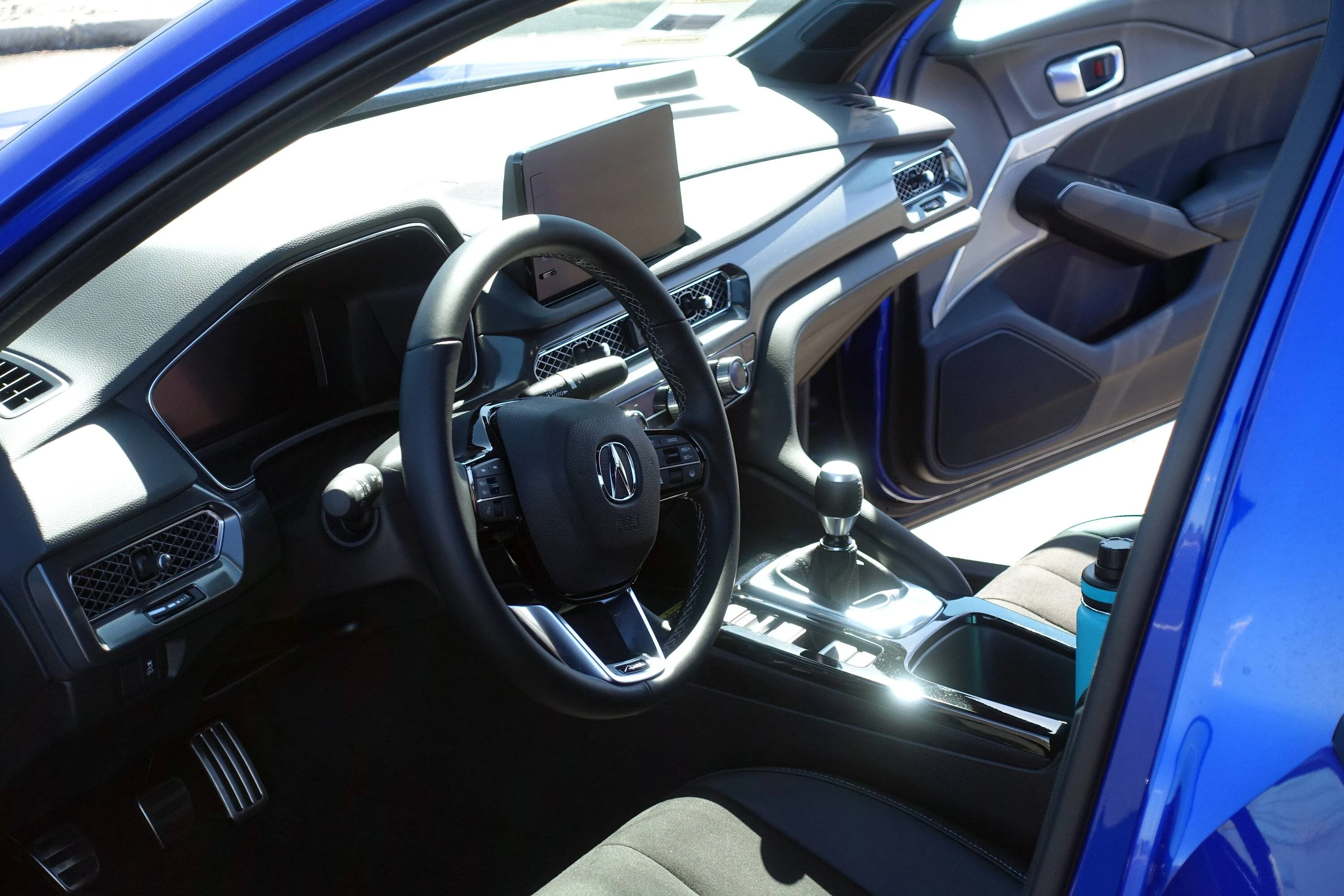 Acura Integra Picked up my 6MT Apex Blue Integra today! DSC02693_01