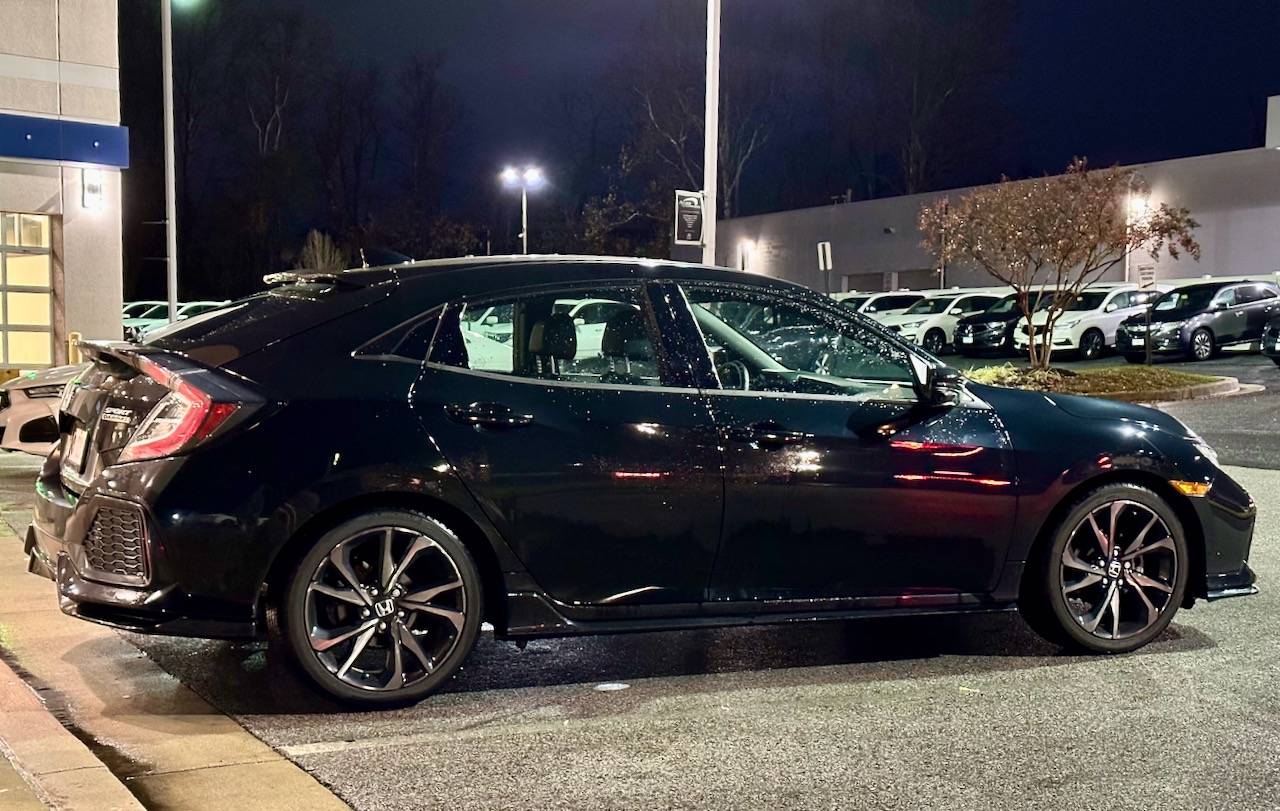 Acura Integra Integra (A-spec tech CVT) vs TLX A-Spec?  Coming from a '17 Civic Sport Touring hatch. IMG_4623