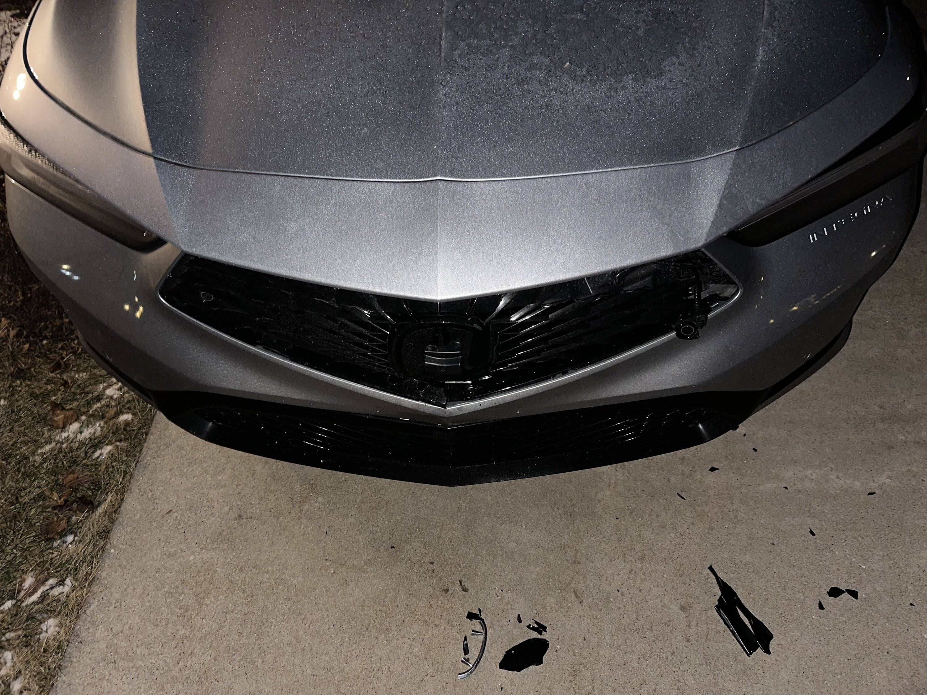 Acura Integra Destroyed Front bumper and Grill D614355E-8FE5-41F1-907B-B32A0FA29C56