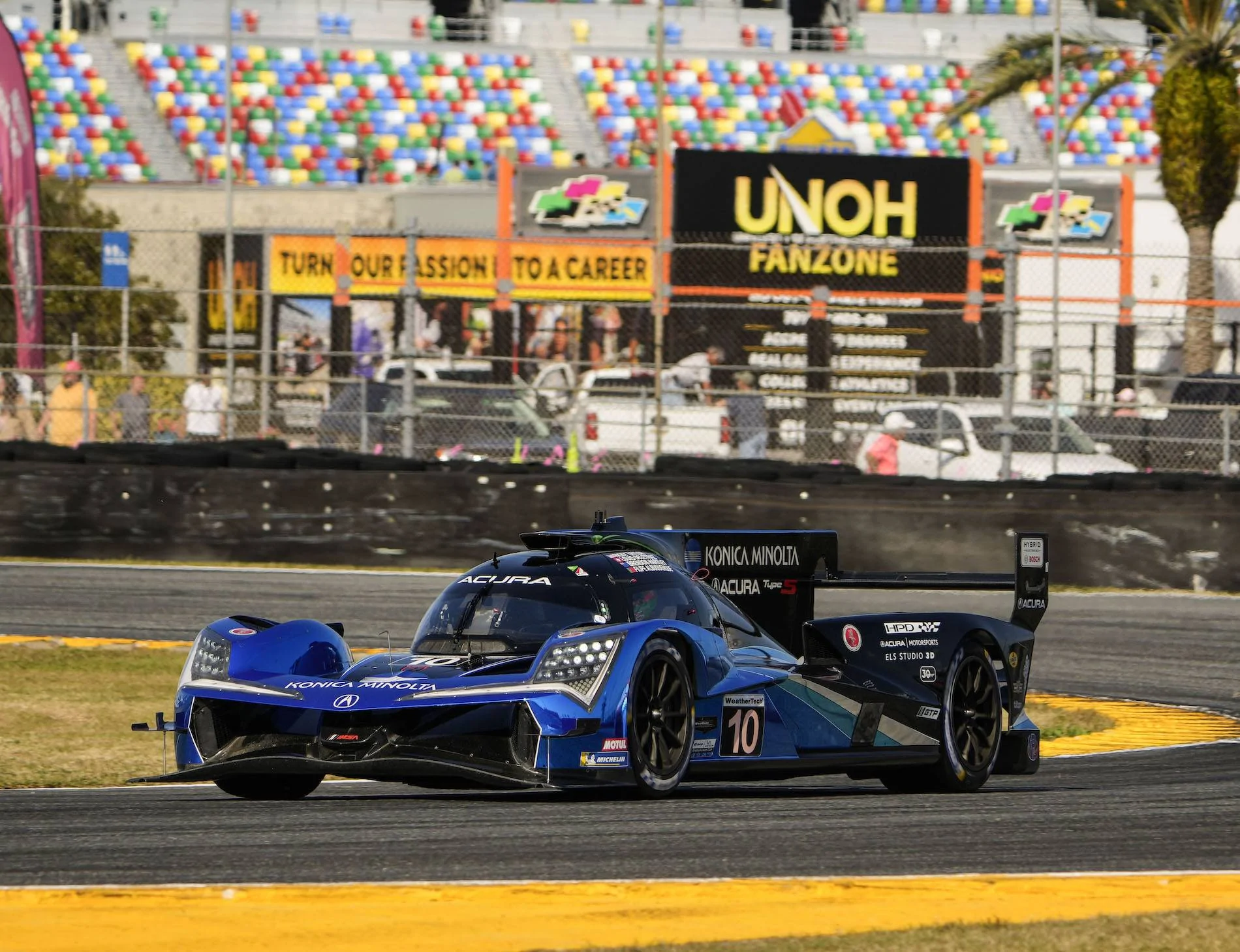04 Acura ARX-06 - Wayne Taylor Racing with Andretti Autosport.jpg