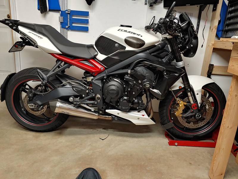 Acura Integra Trailer Hitch? 49792860286_e7e6c1628c_c