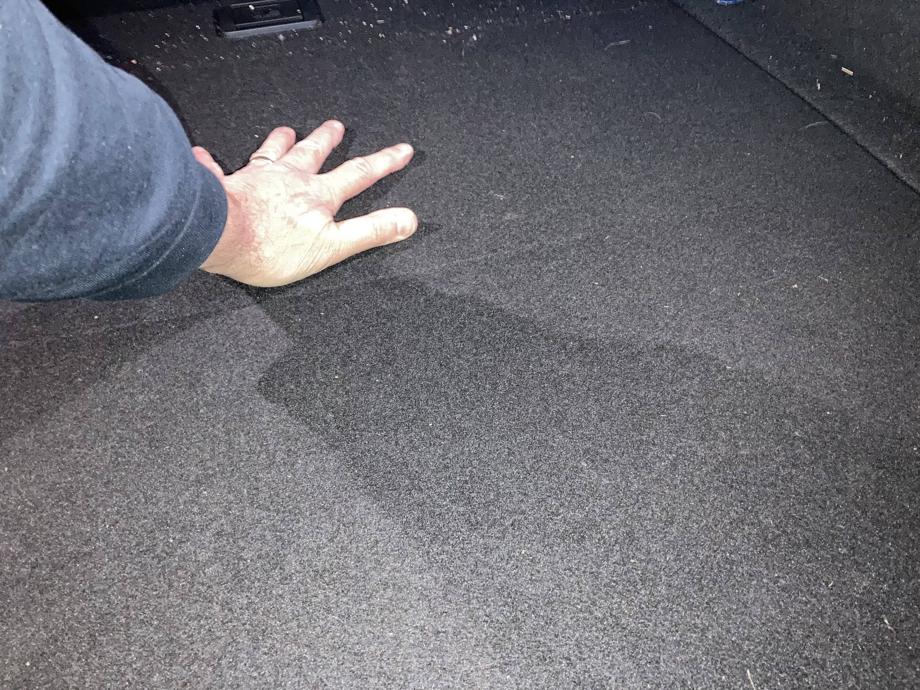 Acura Integra Spare Tire where_floor_bulges_up_8225