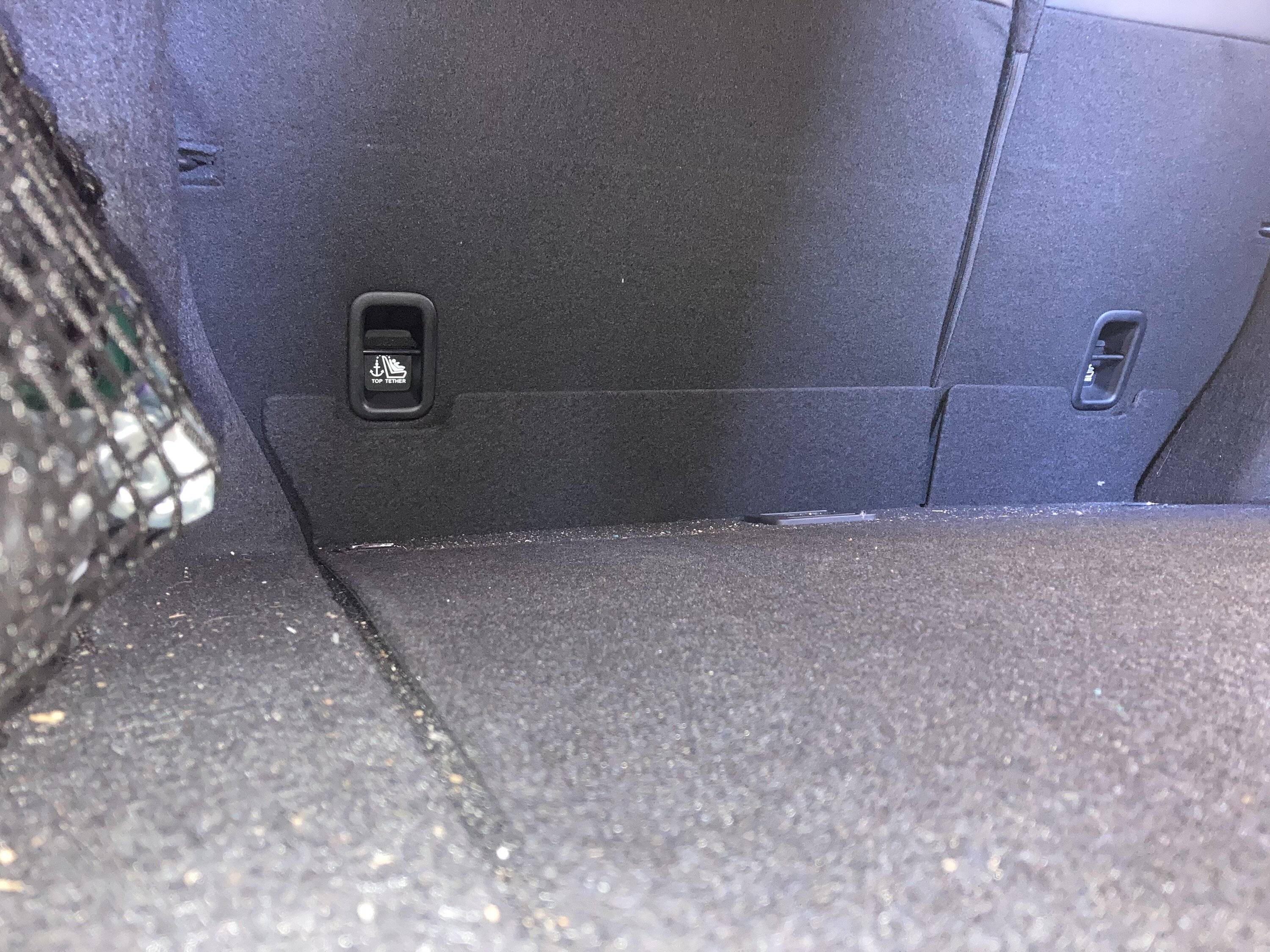 Acura Integra Spare Tire left_edge_floor_spare_in_place_8234