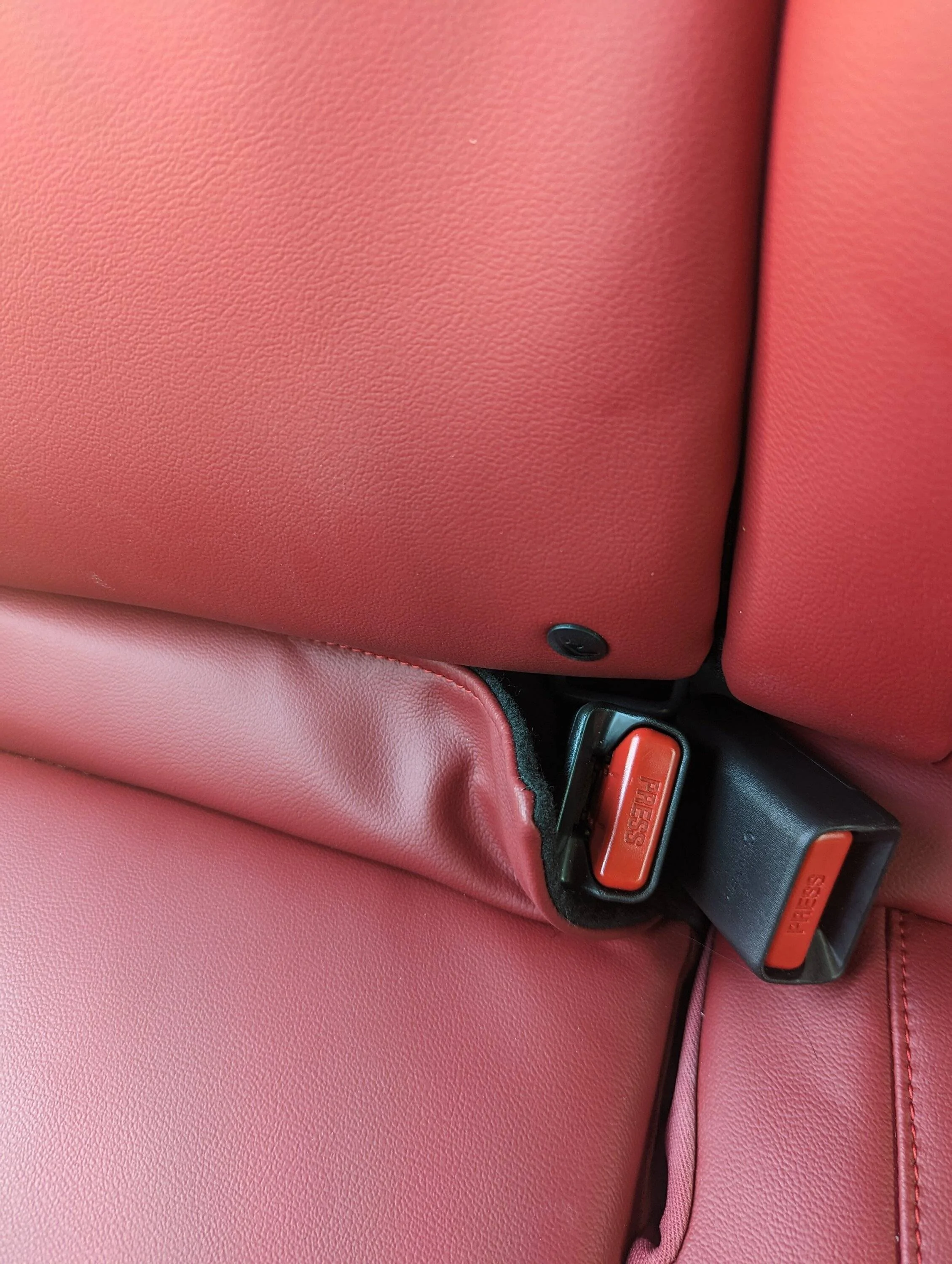 Acura Integra Rear right side seatbelt PXL_20230402_193438513