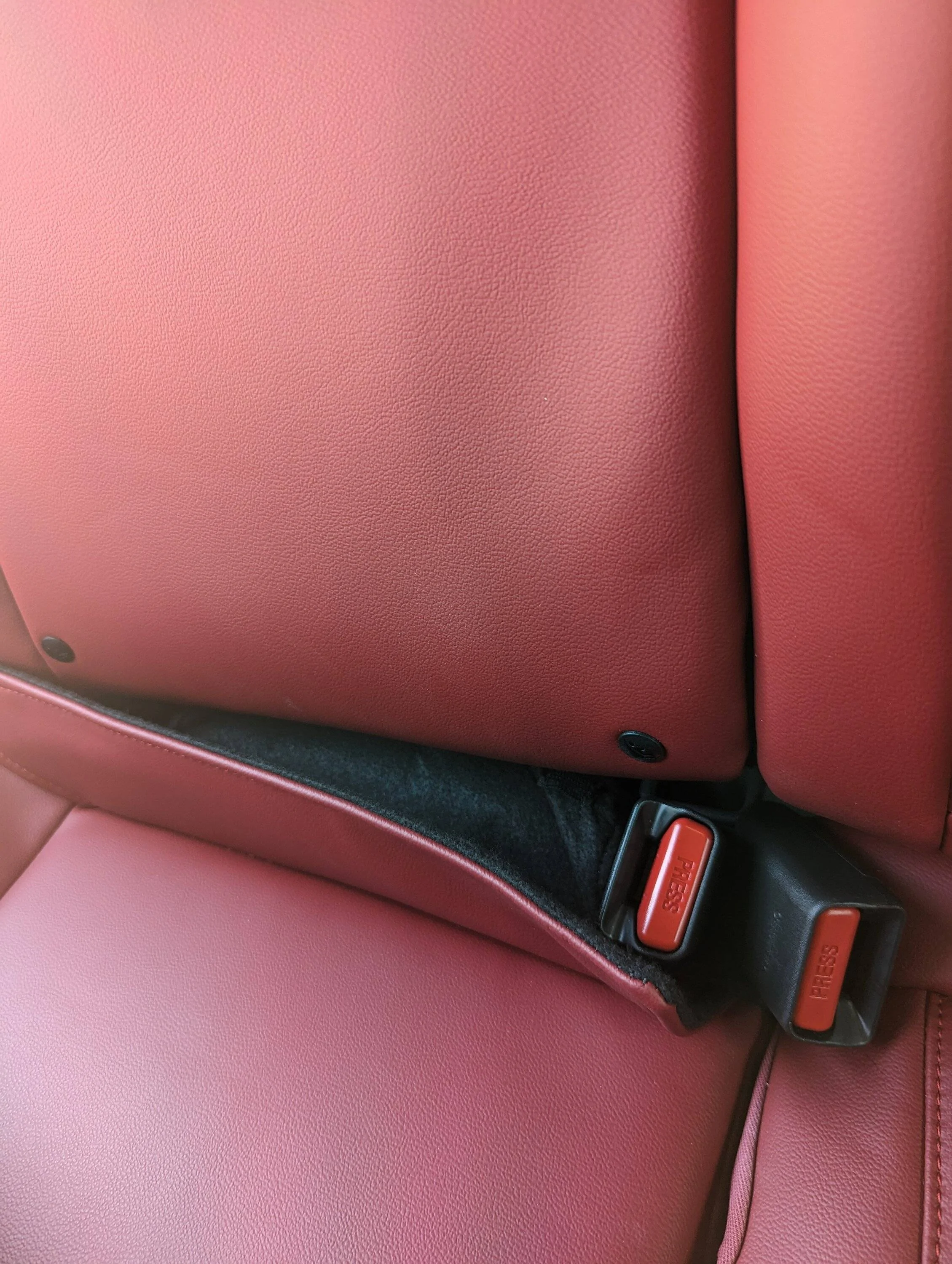 Acura Integra Rear right side seatbelt PXL_20230402_193428554