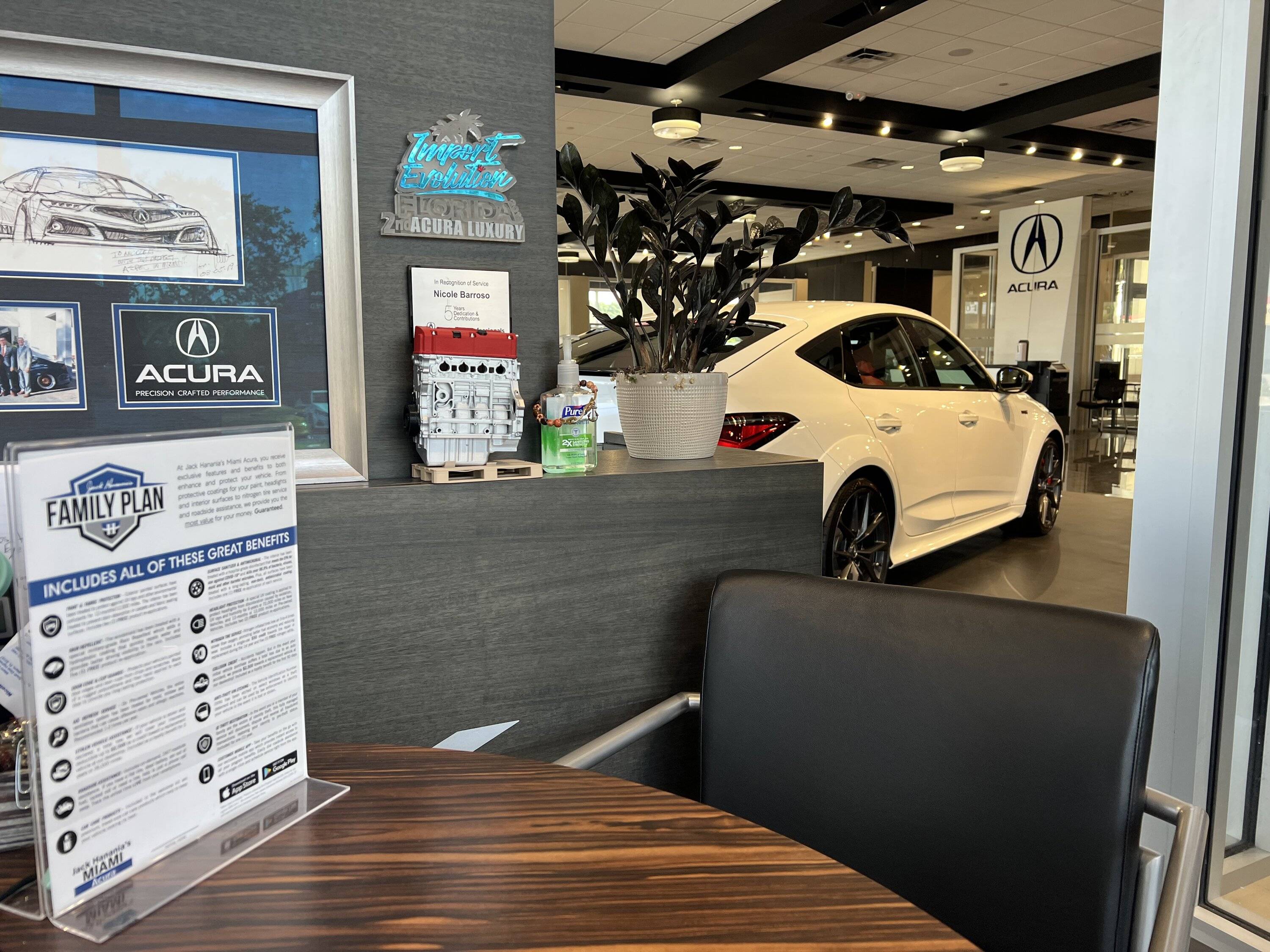 Acura Integra Post Your Firsthand Thoughts on Dealer Demo Integra Type-S IMG_5977