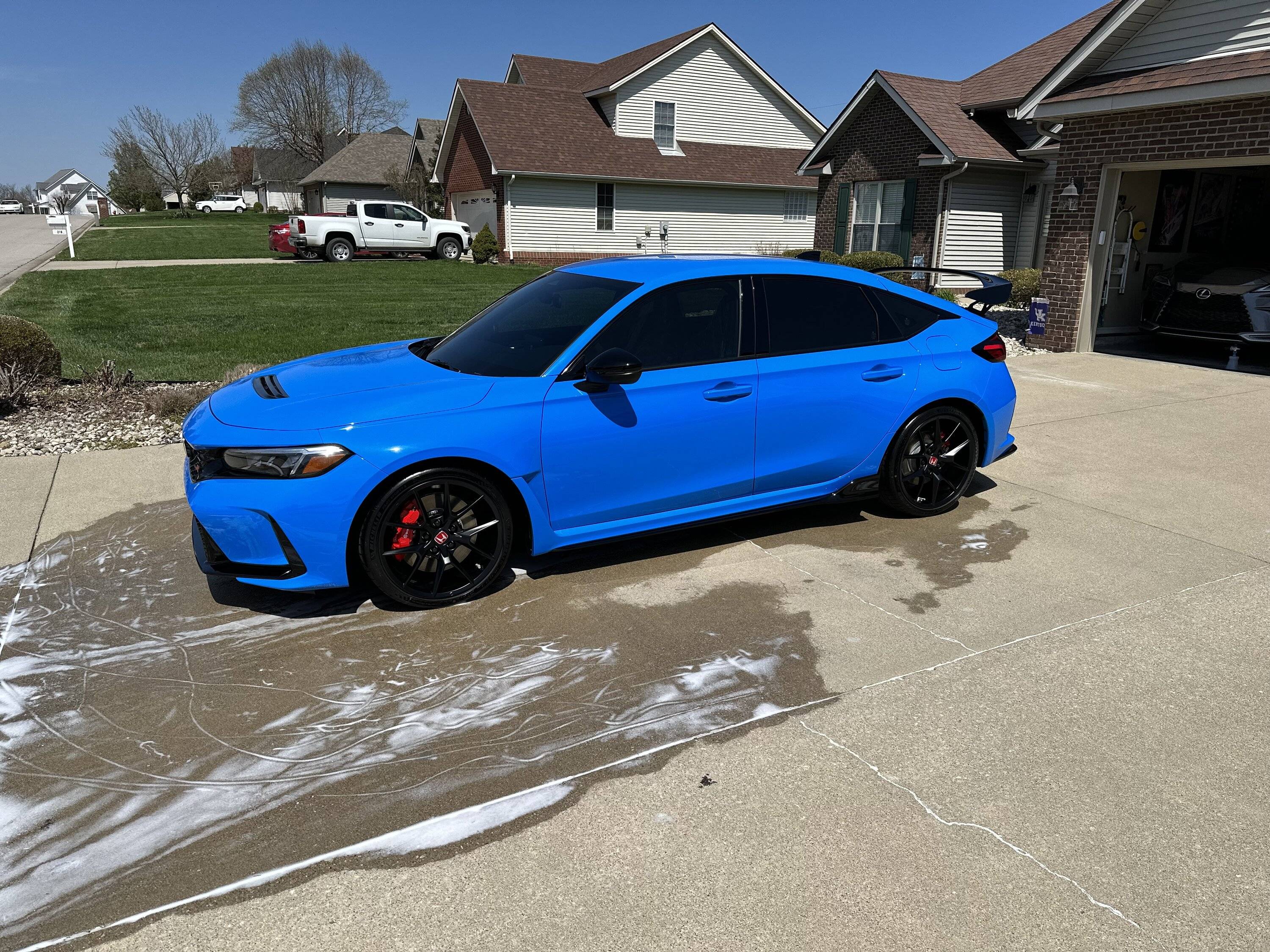 Acura Integra Windshield Tinting 70275258000__16FD6383-CED3-400E-9E6C-002B5CFE4555