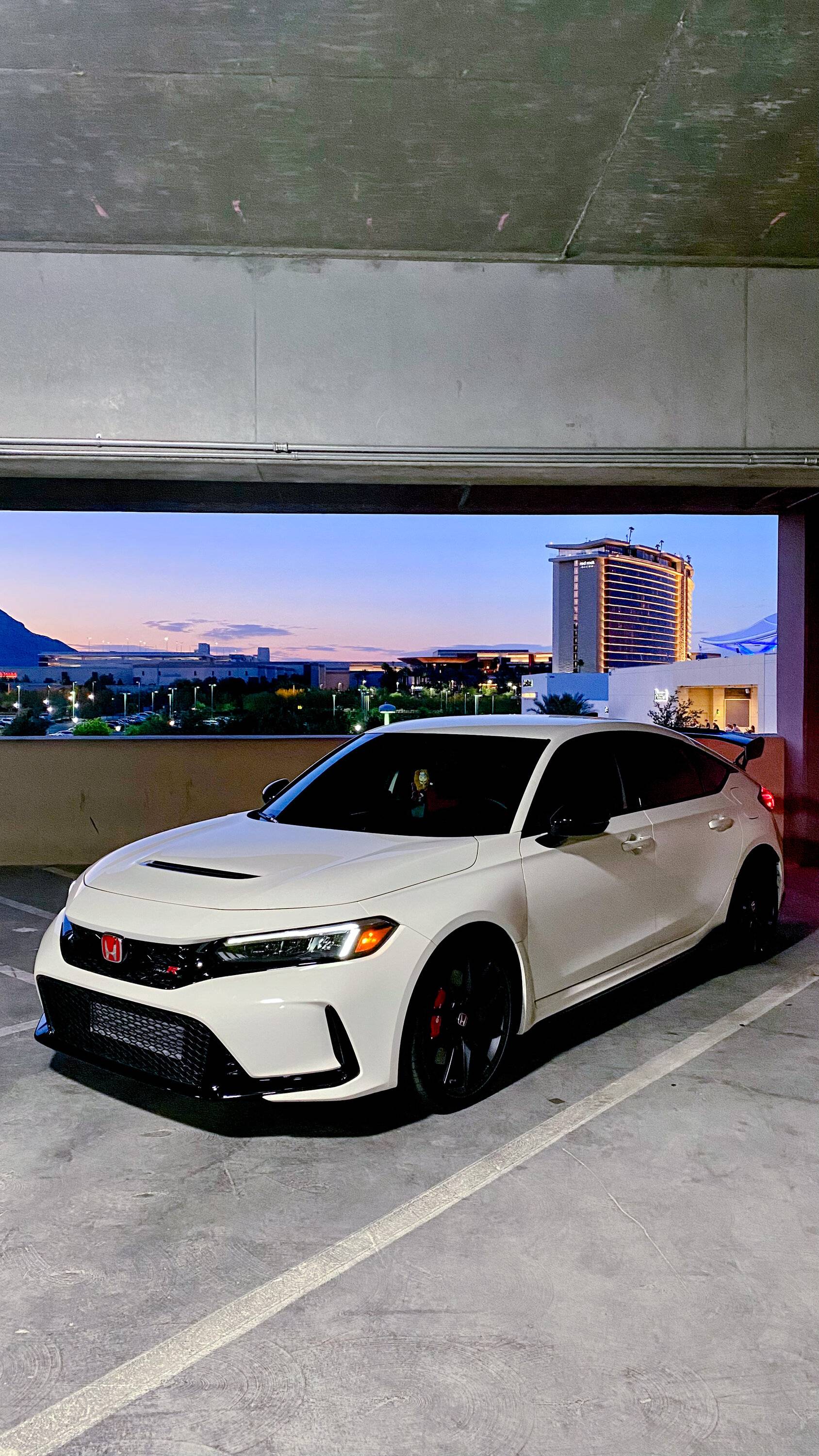 Acura Integra Integra type S vs Civic type R BA6585FD-E205-43FA-B479-EC4520B52D5B