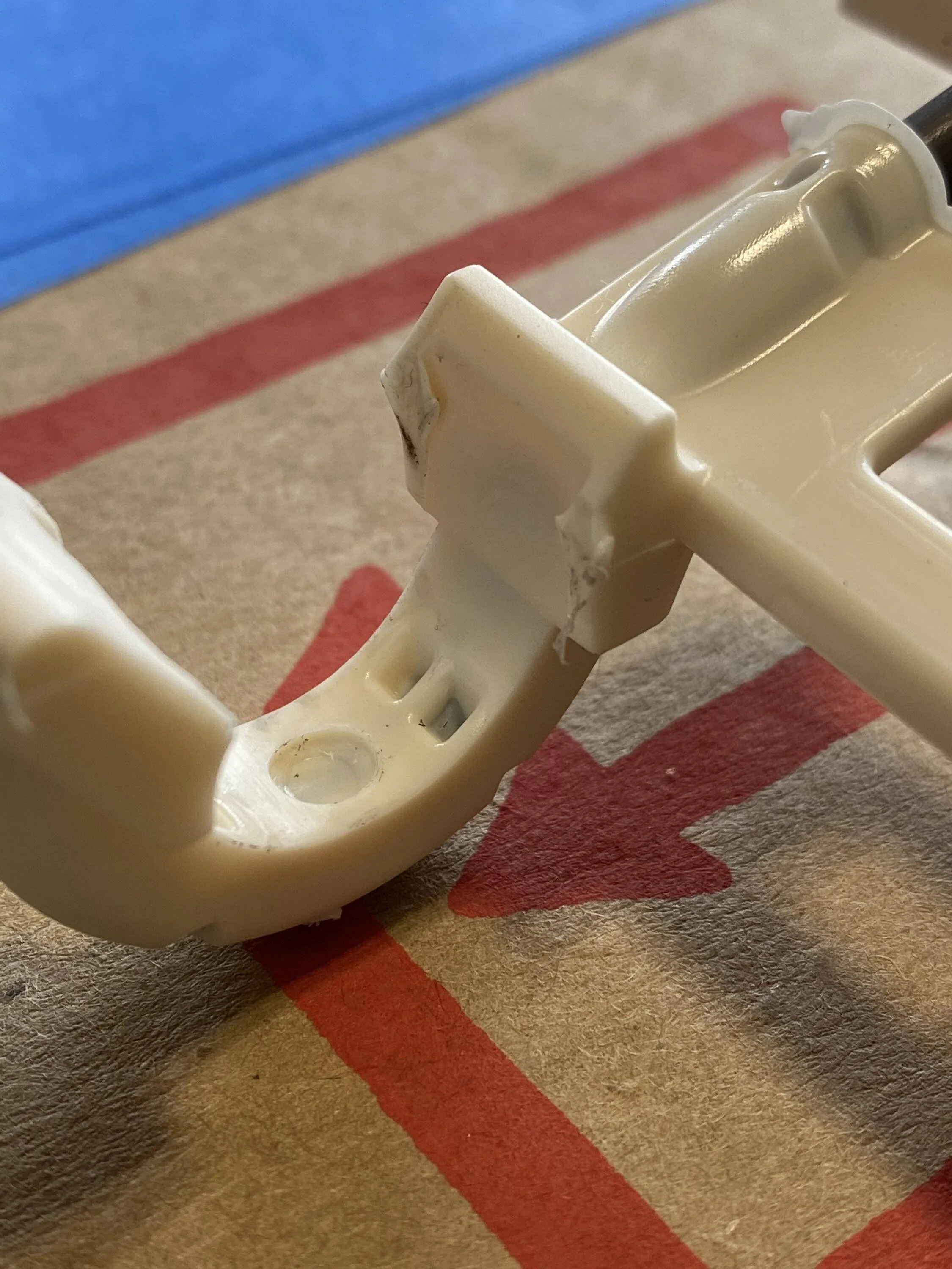 Acura Integra Squeaky / creak noise from driver seat? IMG_7757