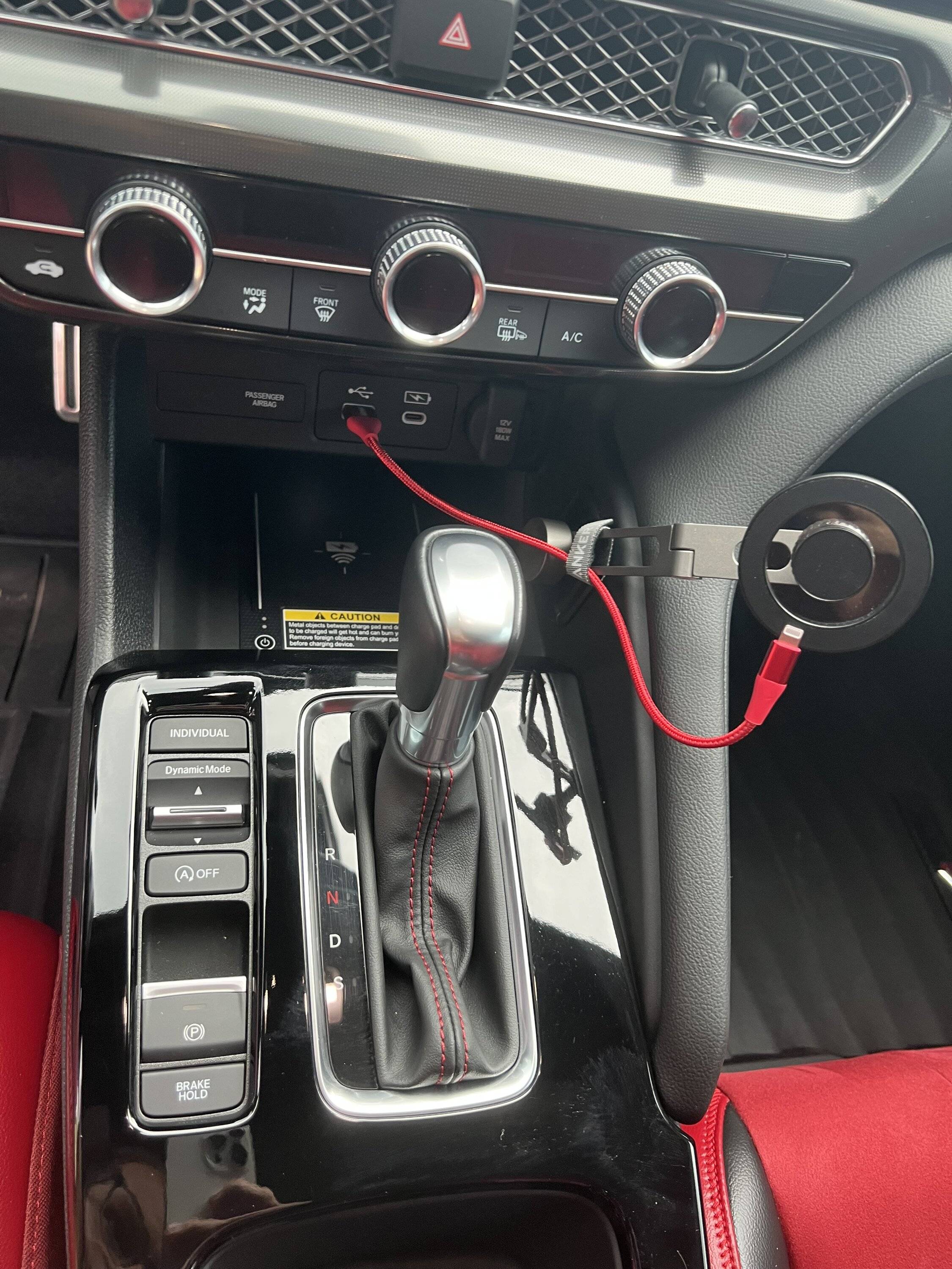 Acura Integra Air Vent phone mounts? IMG_1378