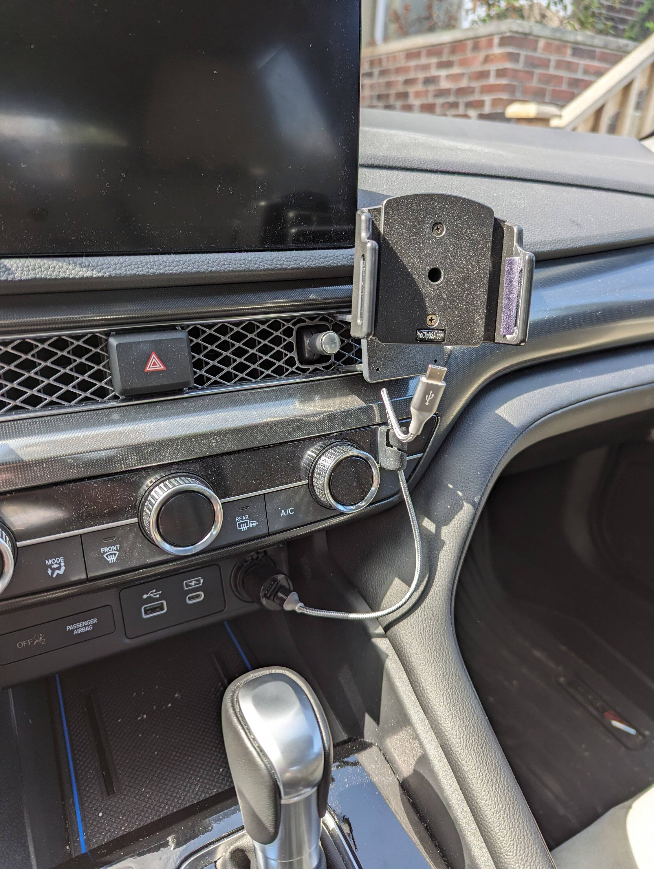 Acura Integra Phone mount 1 - Overview without Phone