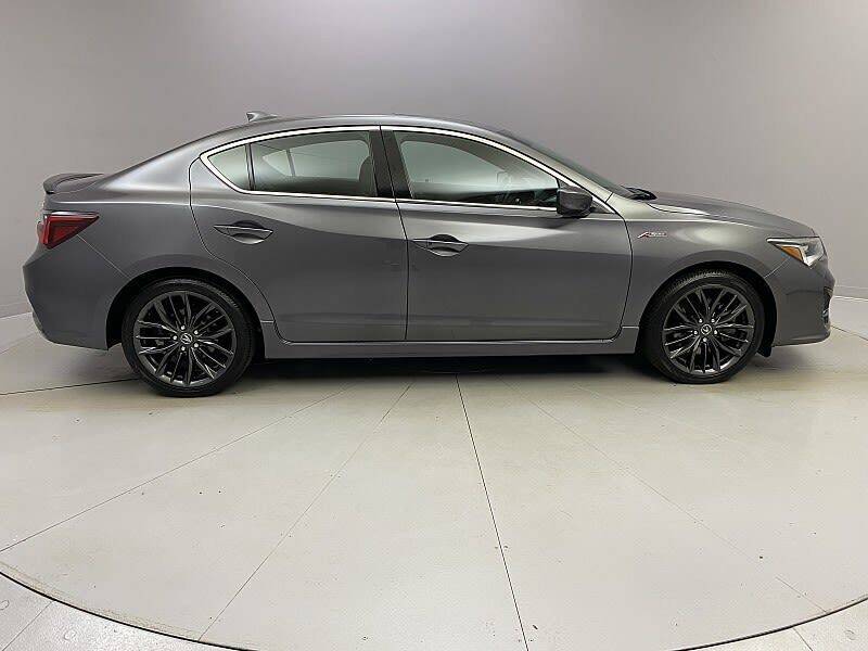 Acura Integra photoshop request: Integra 18” A-Spec wheels on ILX IMG_2550