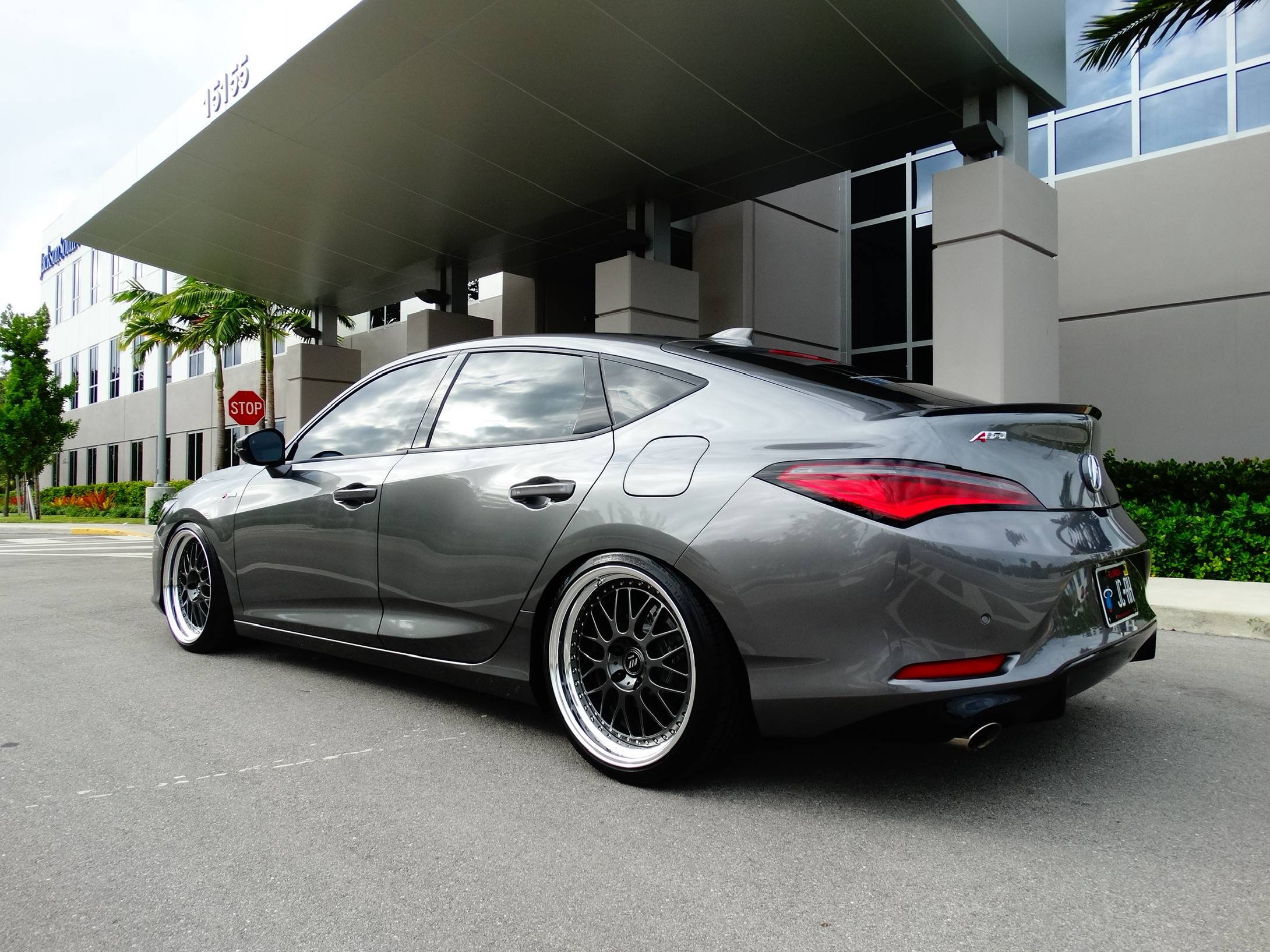 Acura Integra photoshop request: Integra 18” A-Spec wheels on ILX DSC05014