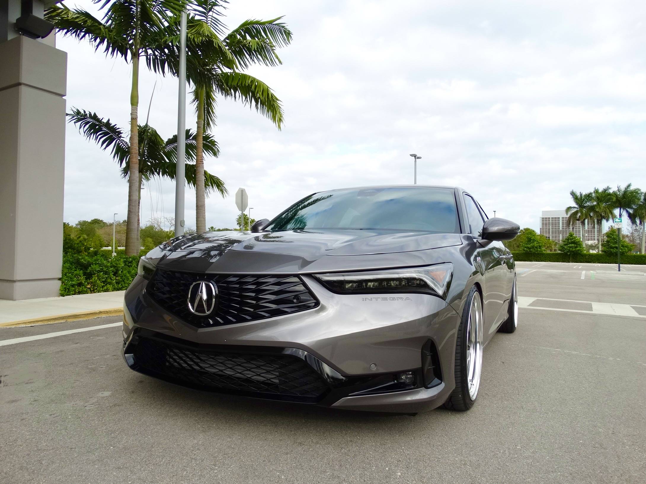 Acura Integra photoshop request: Integra 18” A-Spec wheels on ILX DSC05017