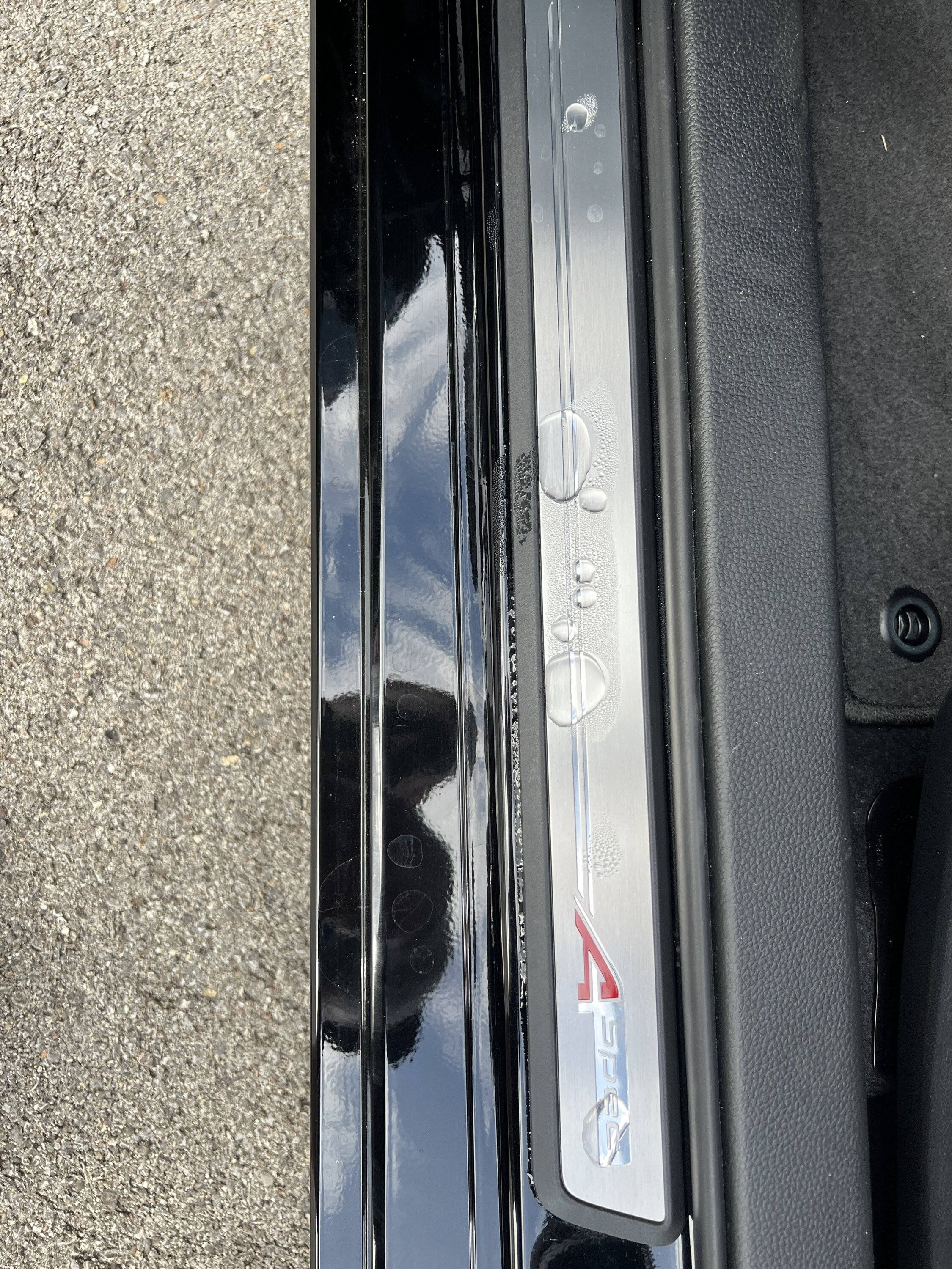 Acura Integra New to Acura/Honda - question about water in doorsill IMG_5082