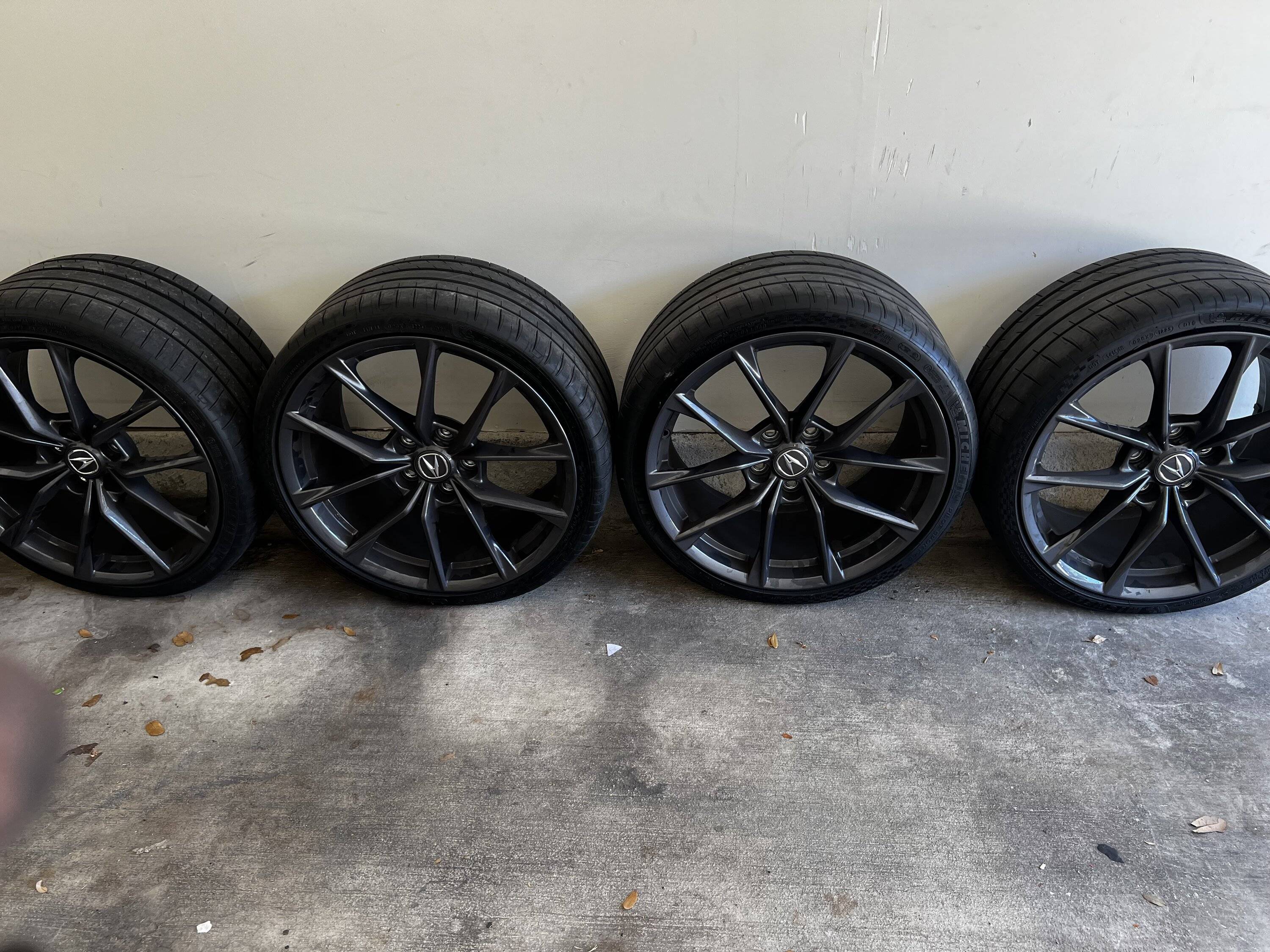 Acura Integra For sale: Type S stock wheels and PS4S tires IMG_0168