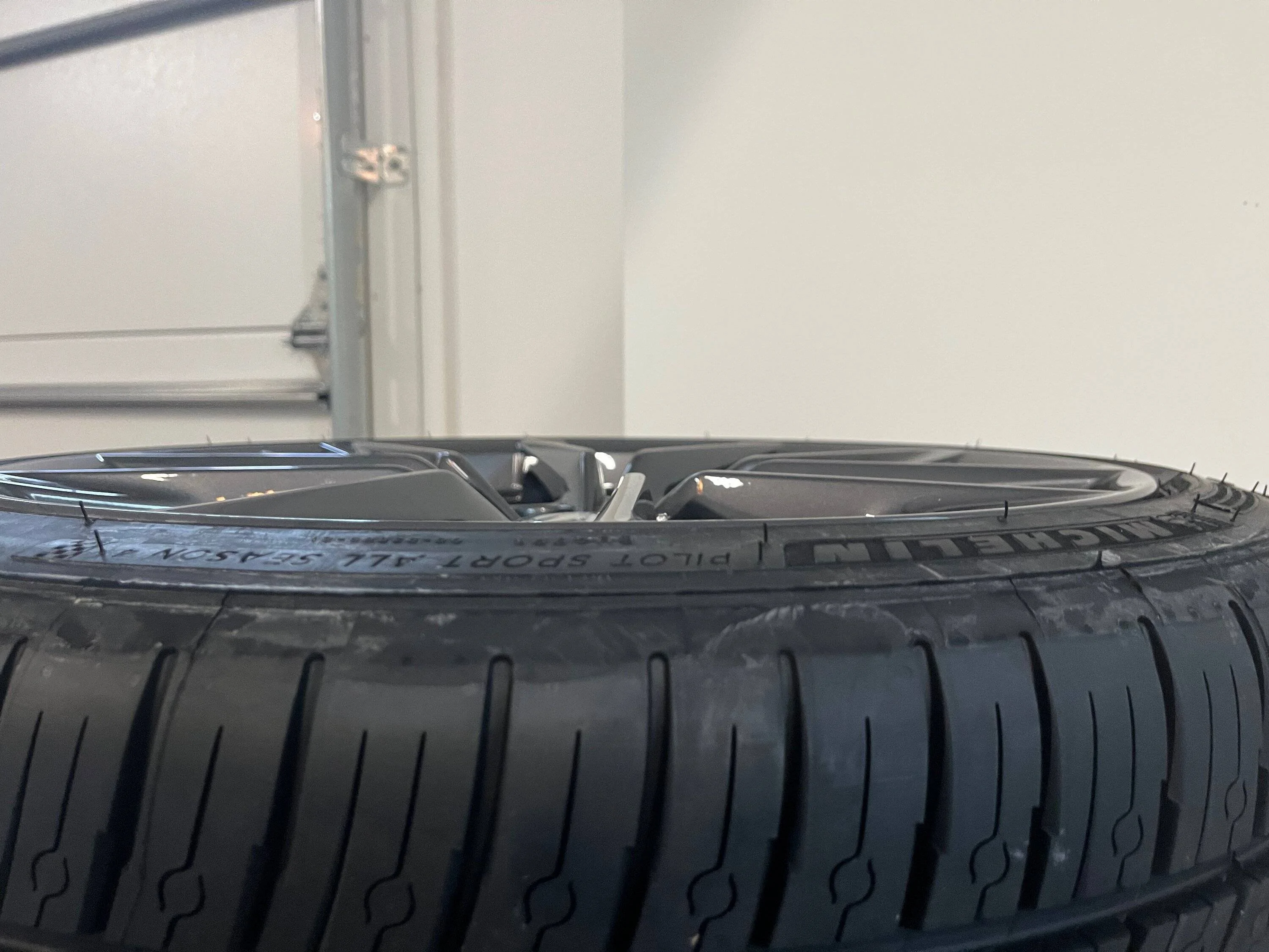 Acura Integra Tire size IMG_0347