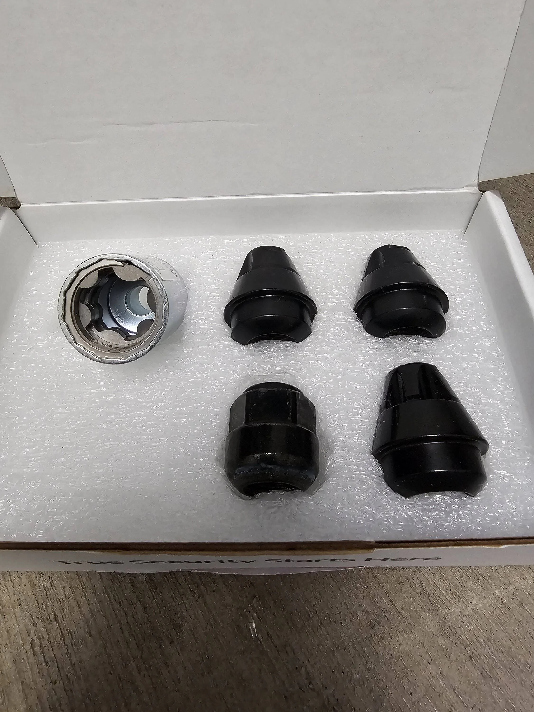 Acura Integra Advanced Wheel Locks 20230823_213739