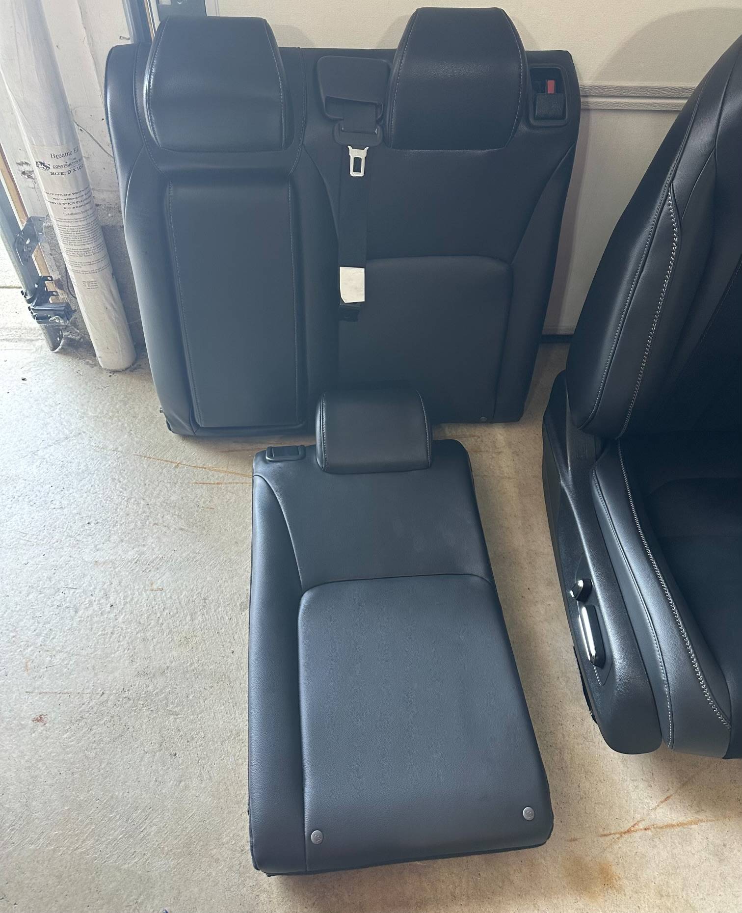 Acura Integra ASPEC tech front and rear seats, steering wheel 84321FD6-780D-40AD-A149-102B76EFE1CE