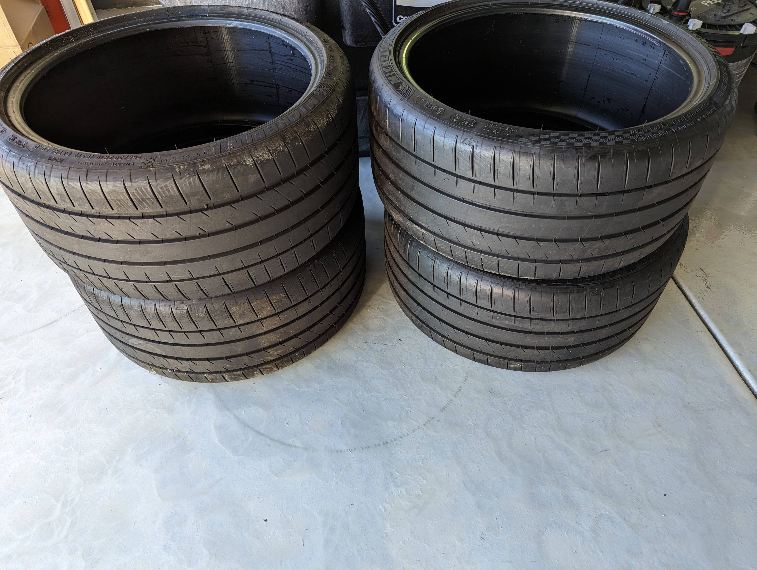 Acura Integra SOLDD: Integra Type S stock oem MICHELIN PILOT SPORT 4S tires 265/30ZR19 PXL_20230926_230340386