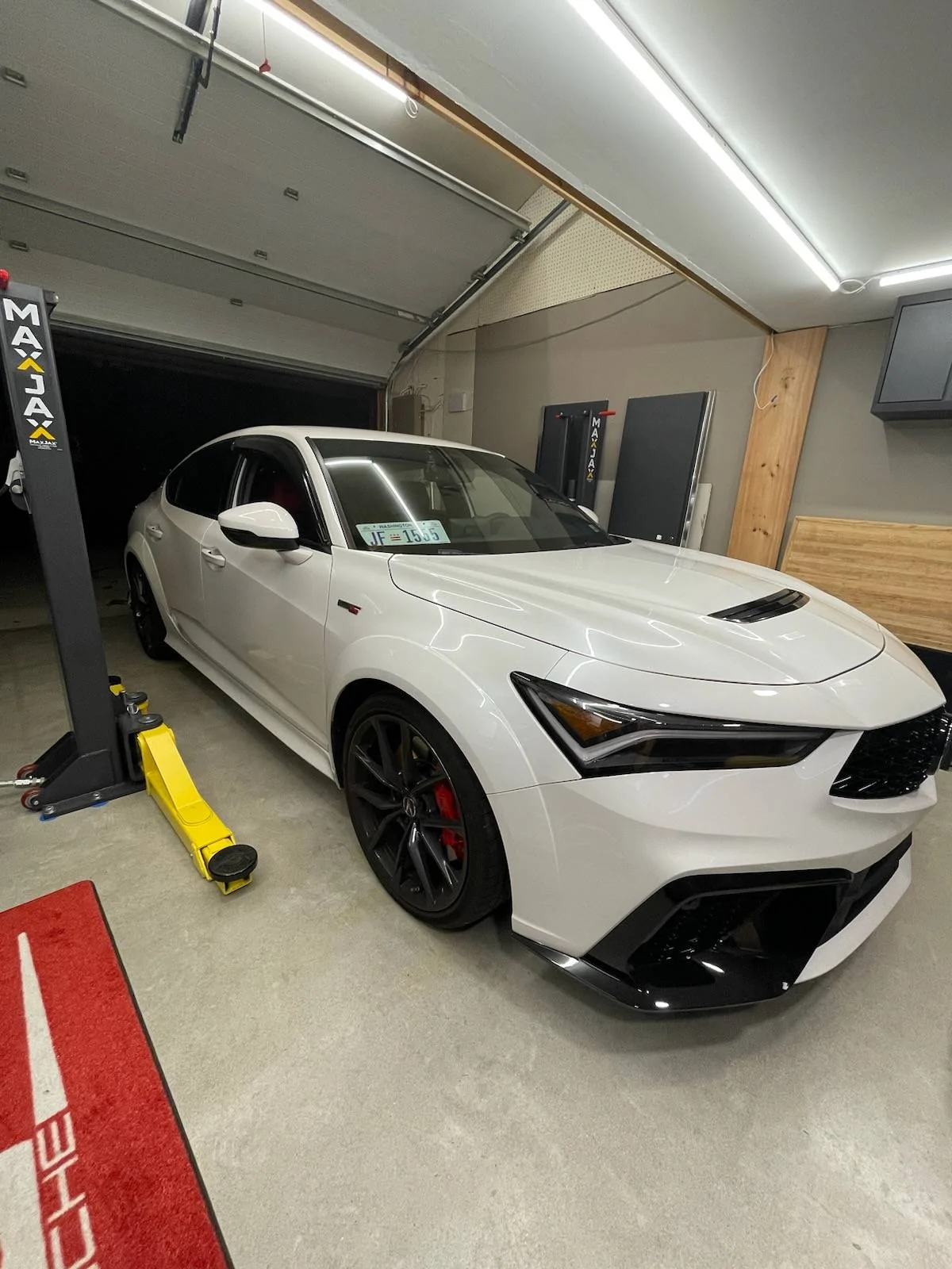 Acura Integra H&R lowering springs with Bonoss Spacers on Type S IMG_4057
