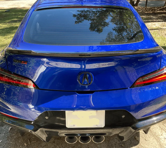 Acura Integra I installed the Carbon Fiber spoiler today don