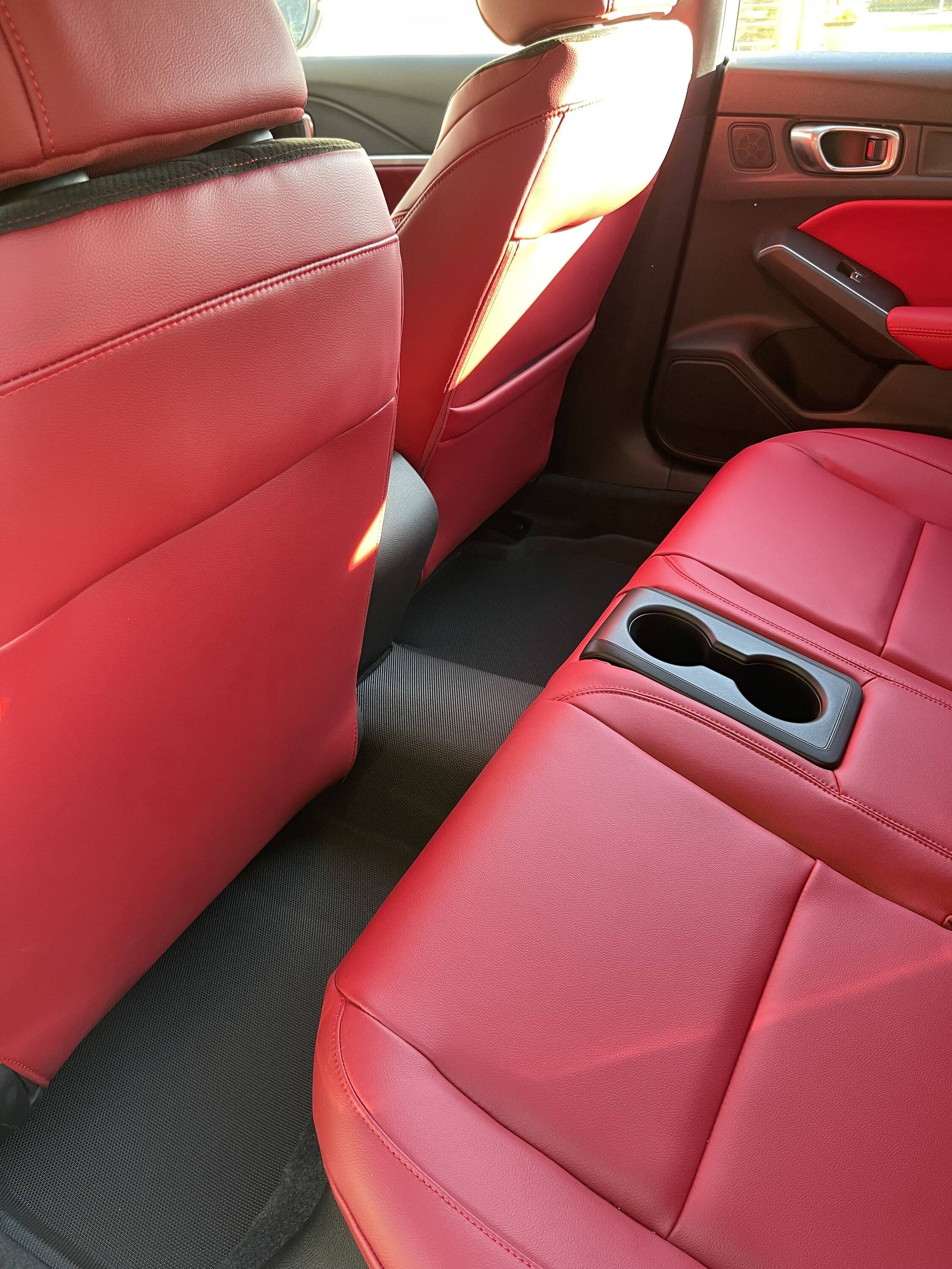 Acura Integra Just got the 3d Kagu All Weather Mats IMG_1587