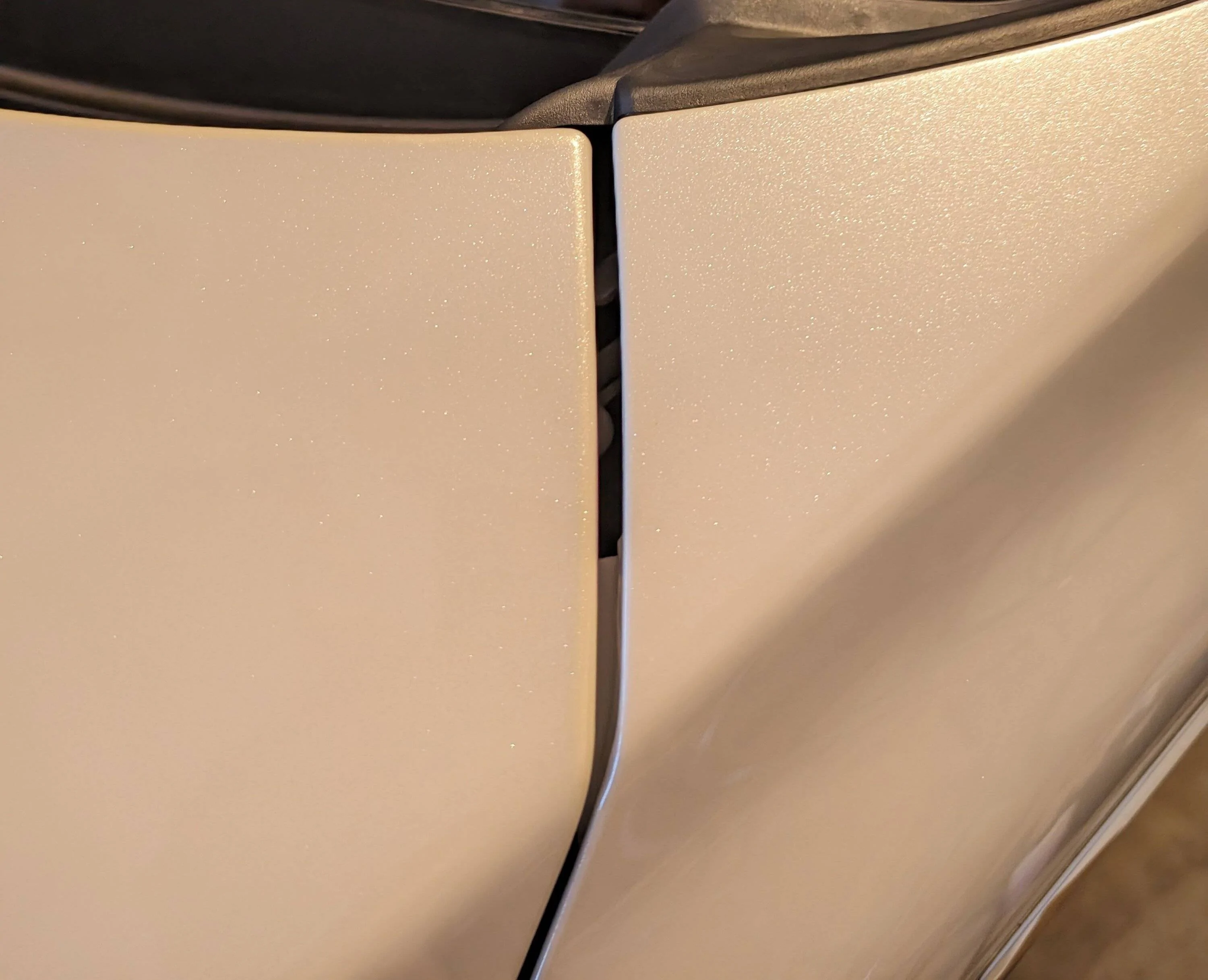 Acura Integra Hood fitment issues, panel gaps, wheel defect, paint chip, clear coat issue PXL_20231110_145355124~2