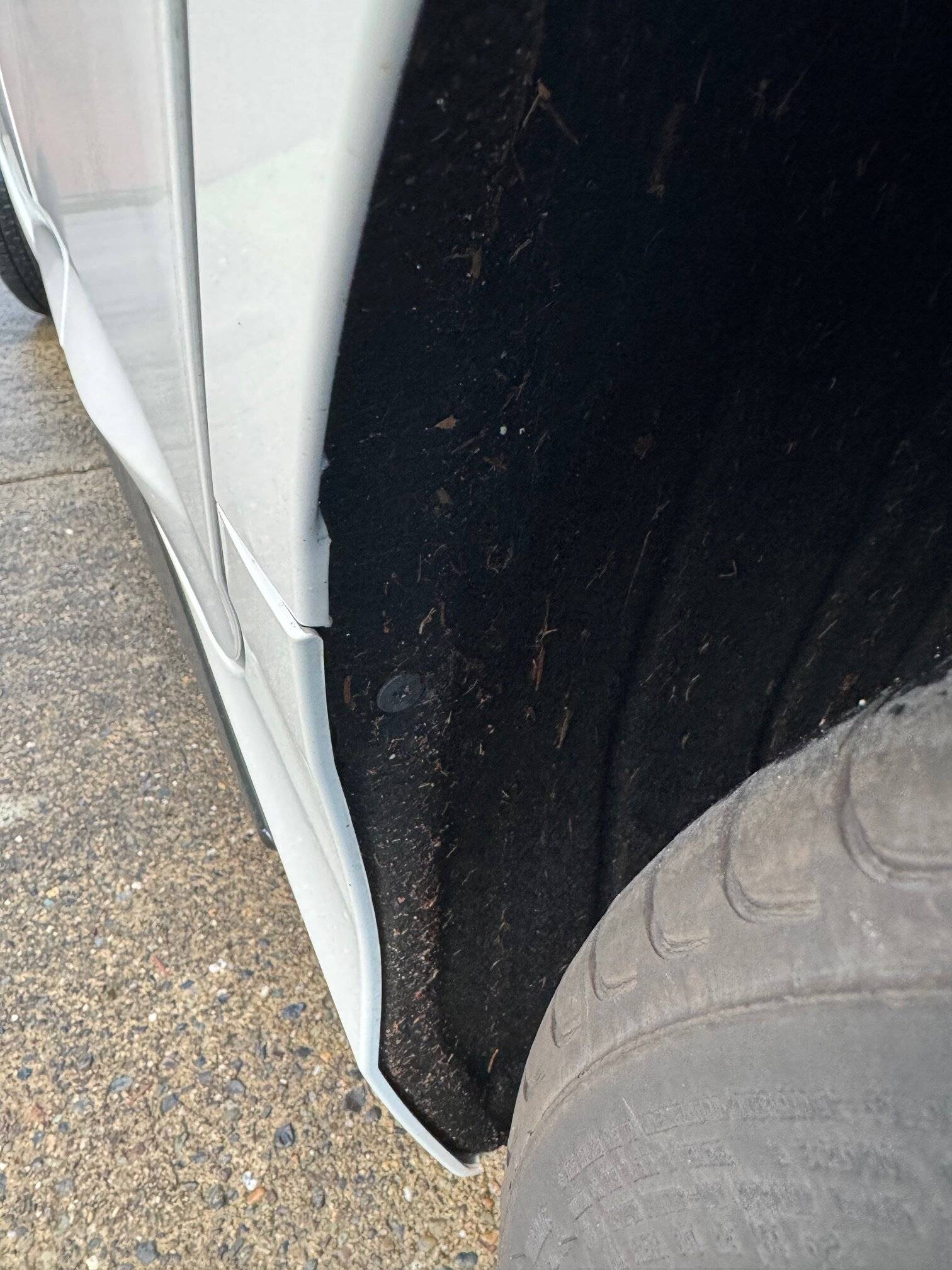 Acura Integra Loose drivers side rocker panel 2023 integra IMG_0431