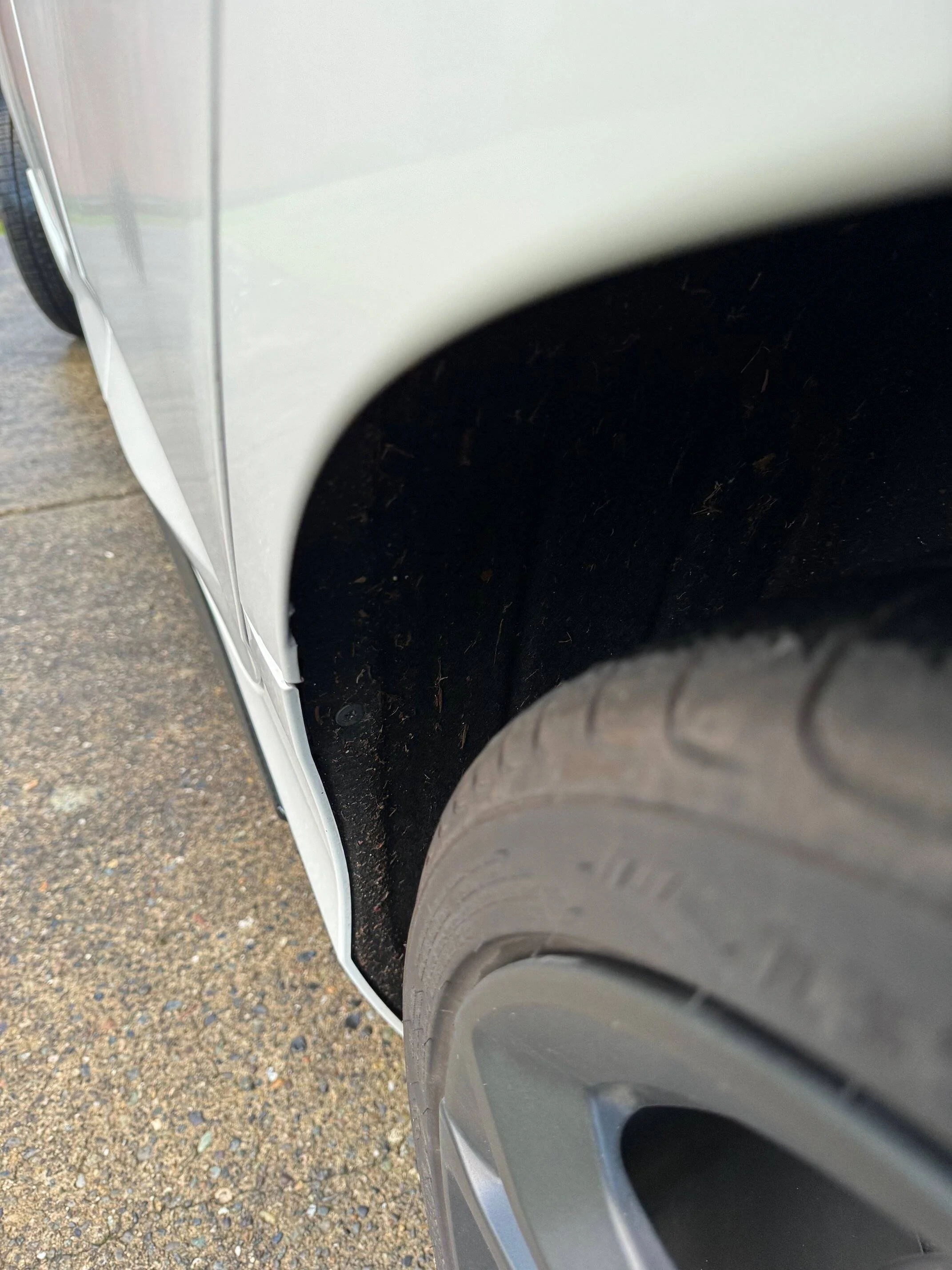 Acura Integra Loose drivers side rocker panel 2023 integra IMG_0430