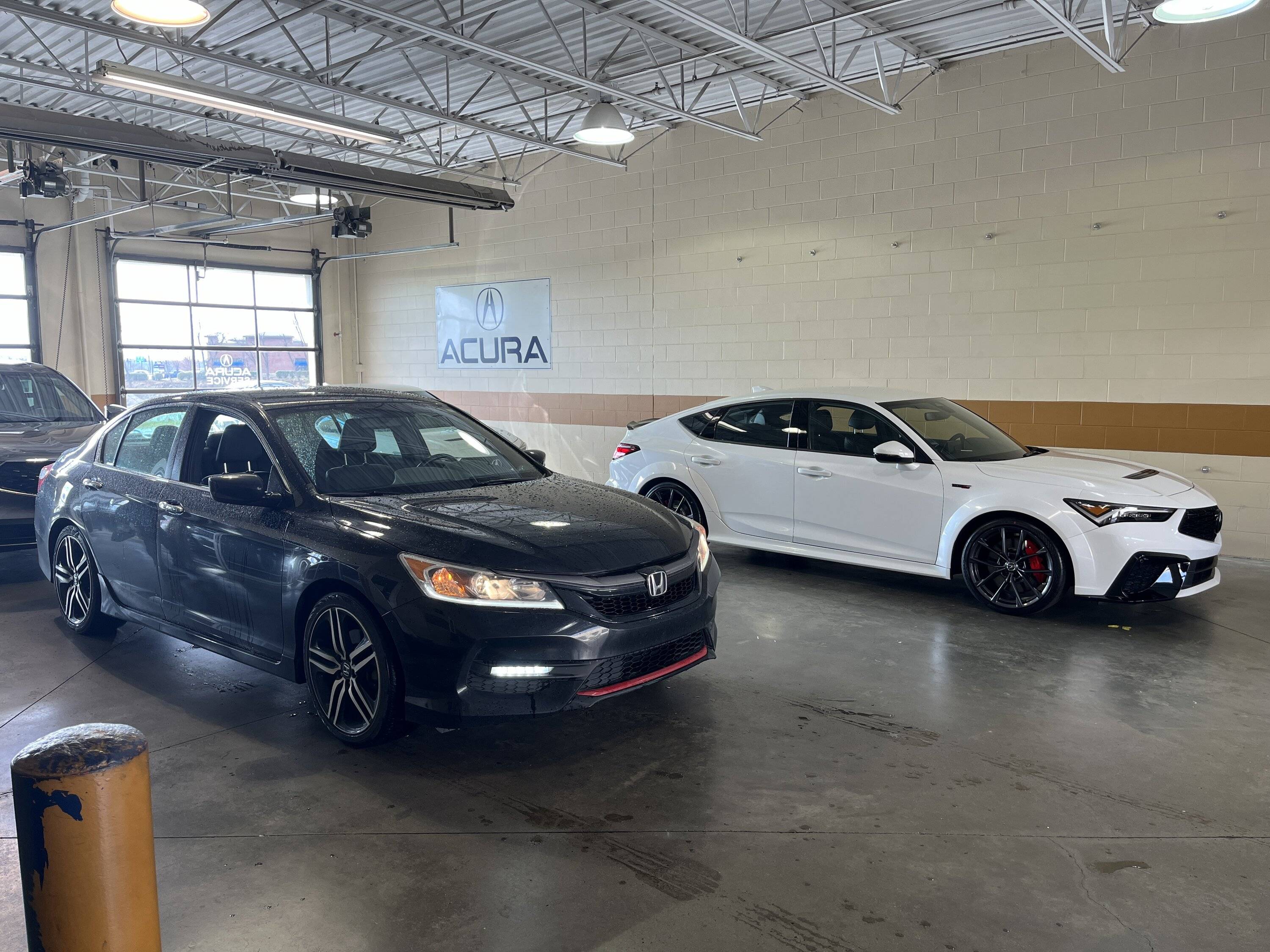 Acura Integra Official Integra Type S waiting room IMG_9027.JPG