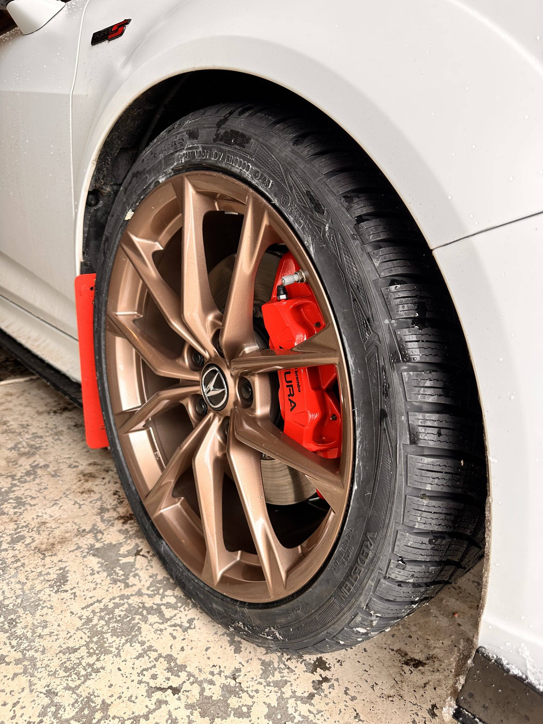 Acura Integra Changing from OEM Tires on Type S 643A2EA6-E96B-47A4-BEA5-6E8CF3873600