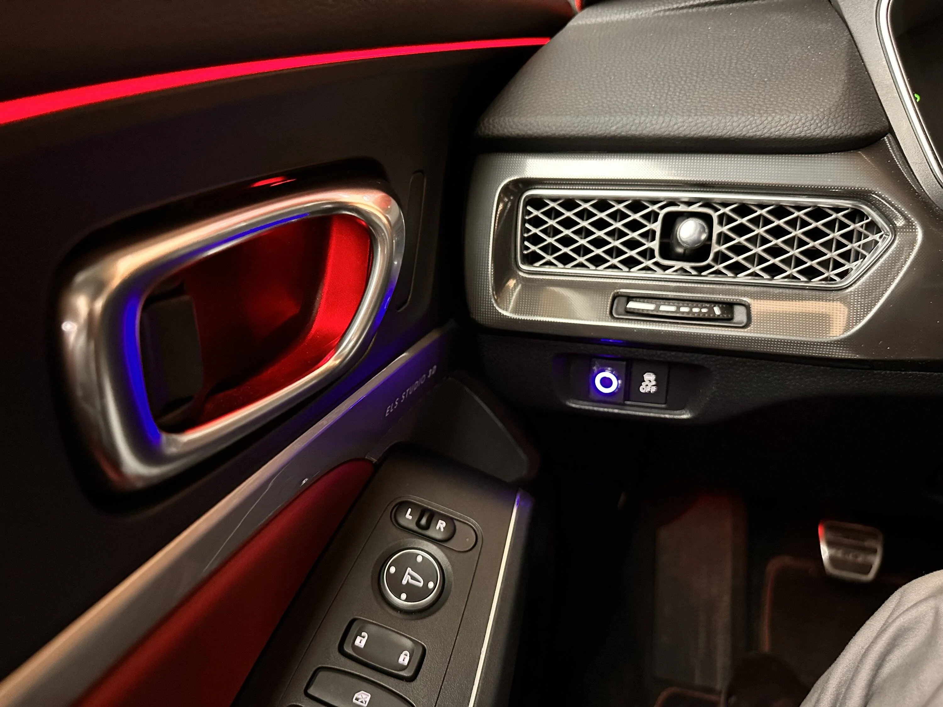 Acura Integra What did you do to your Integra Type S today? 🙋🏻‍♂️ FB1D552E-6A8F-452D-89DC-E48745A2672A