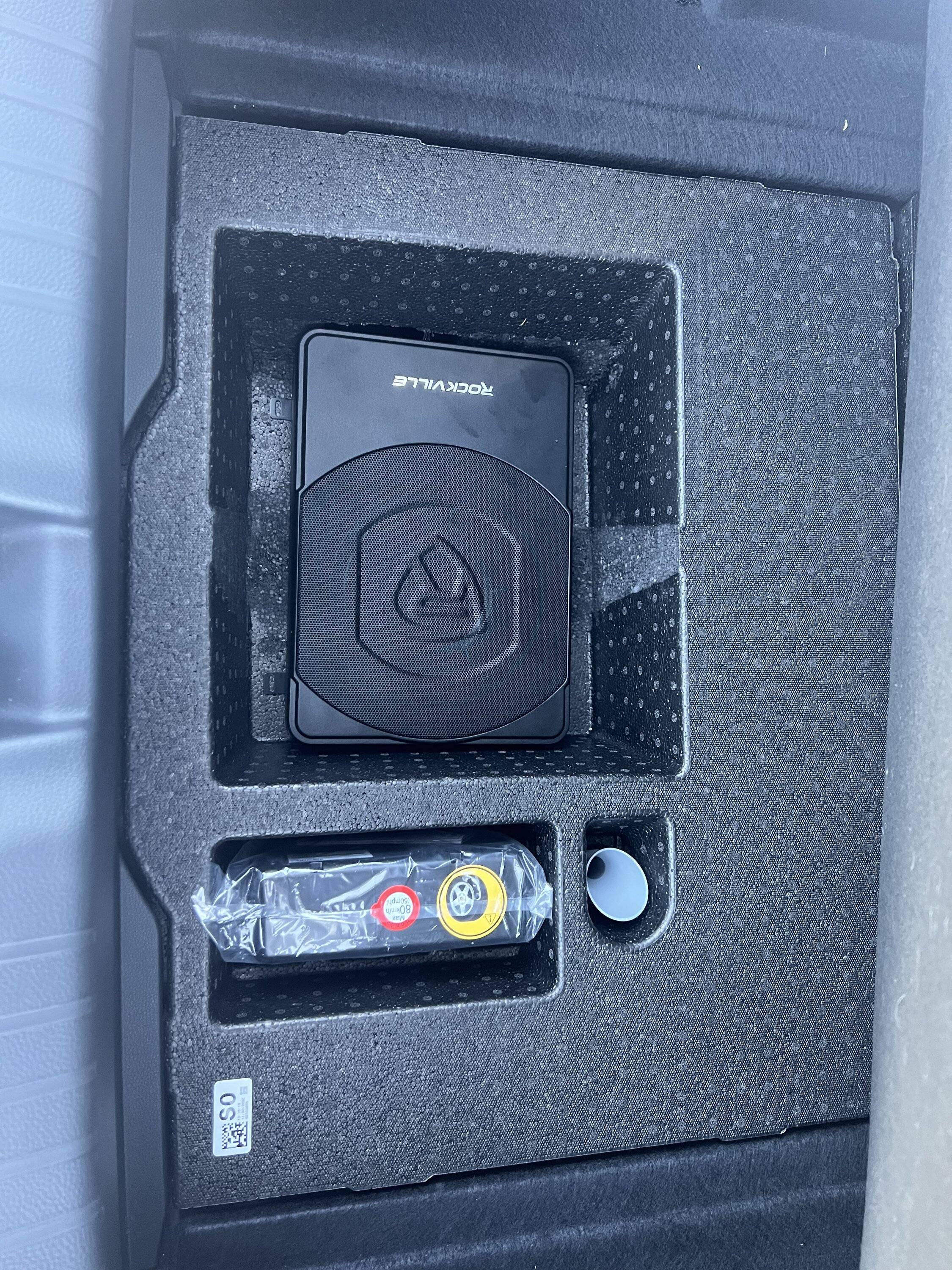 Acura Integra Slim Sub IMG_6913