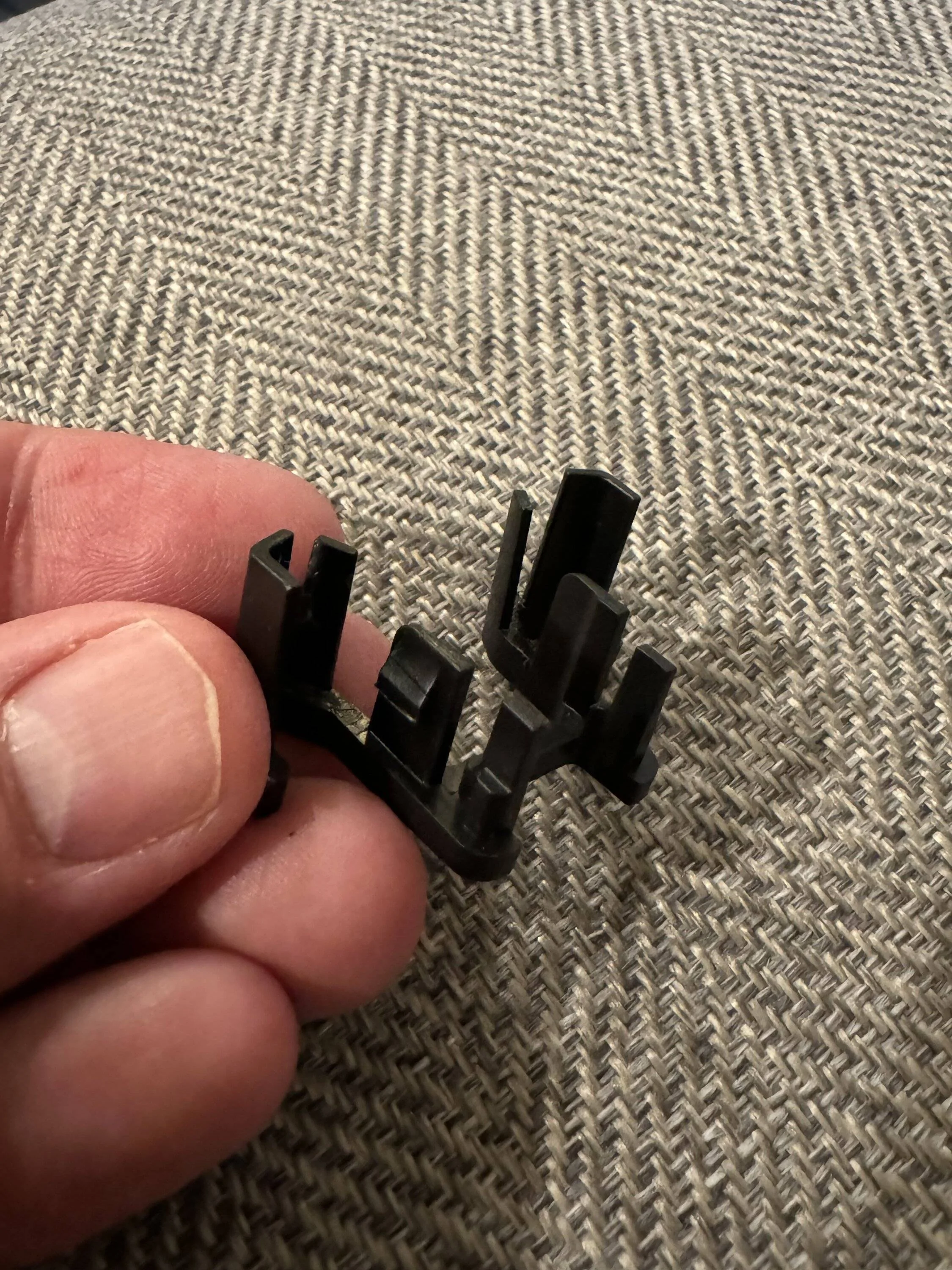 Acura Integra Anyone know what this interior clip is? IMG_2735