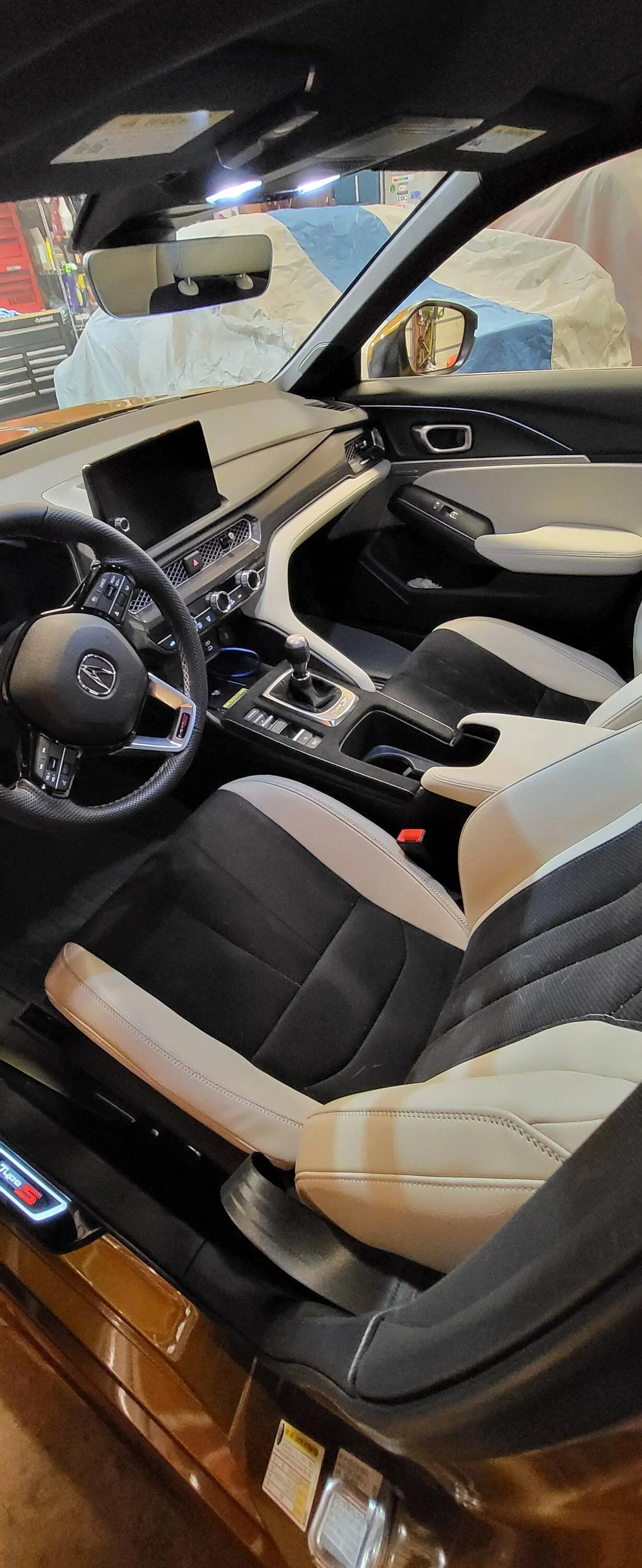 Acura Integra Excessive Seat Bolster Wrinkle? 20240211_103721