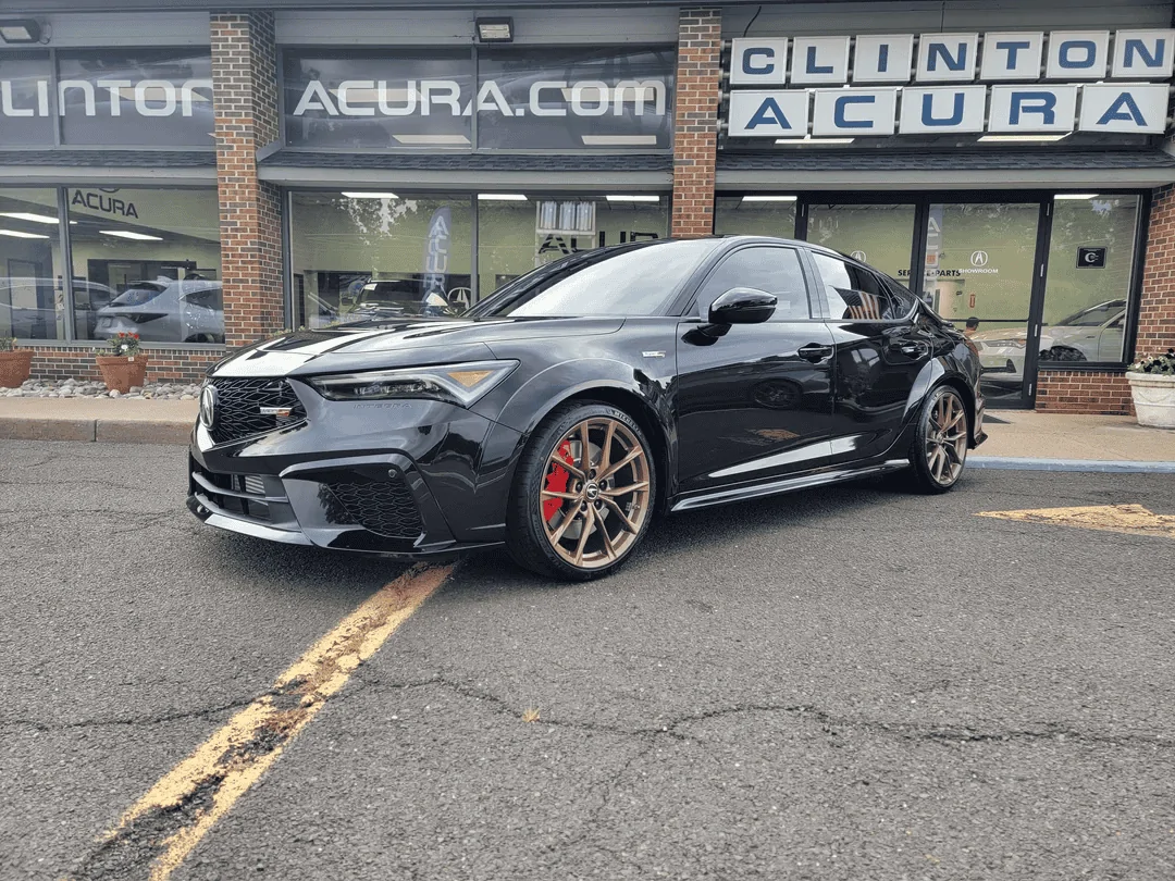 Acura Integra Anyone have pics of MBP w/ copper wheels? 1709587351285