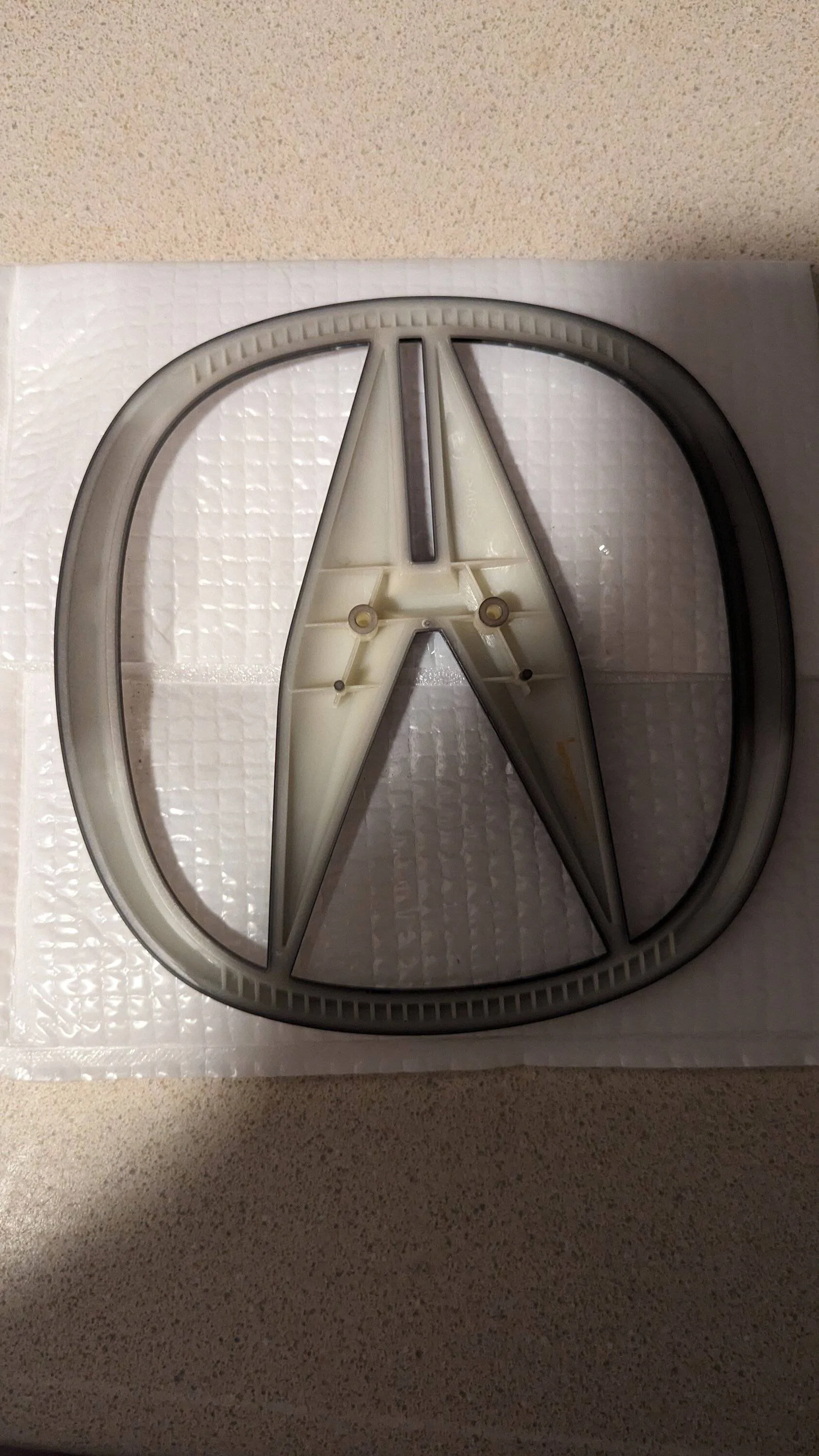 Acura Integra Black badges: gloss black vs black chrome Type S badges? PXL_20240301_015013330