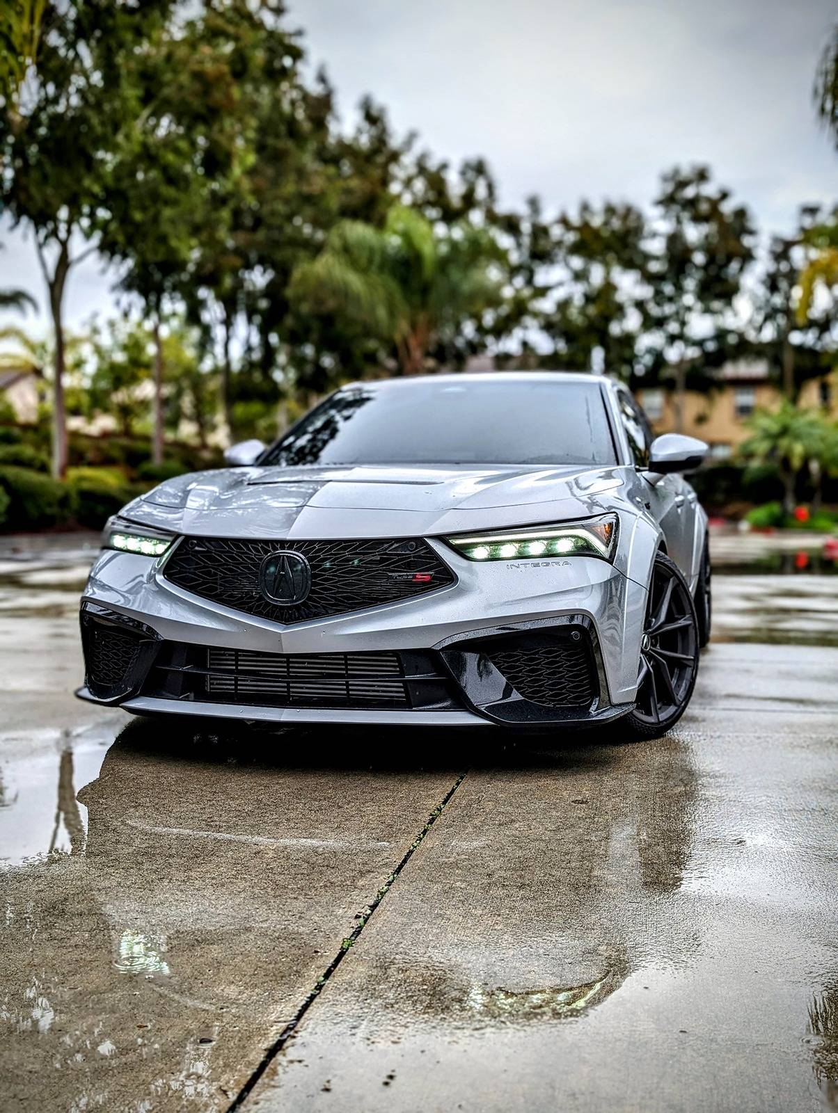 Acura Integra Lunar Silver Metallic PXL_20240307_003512181.PORTRAIT~2