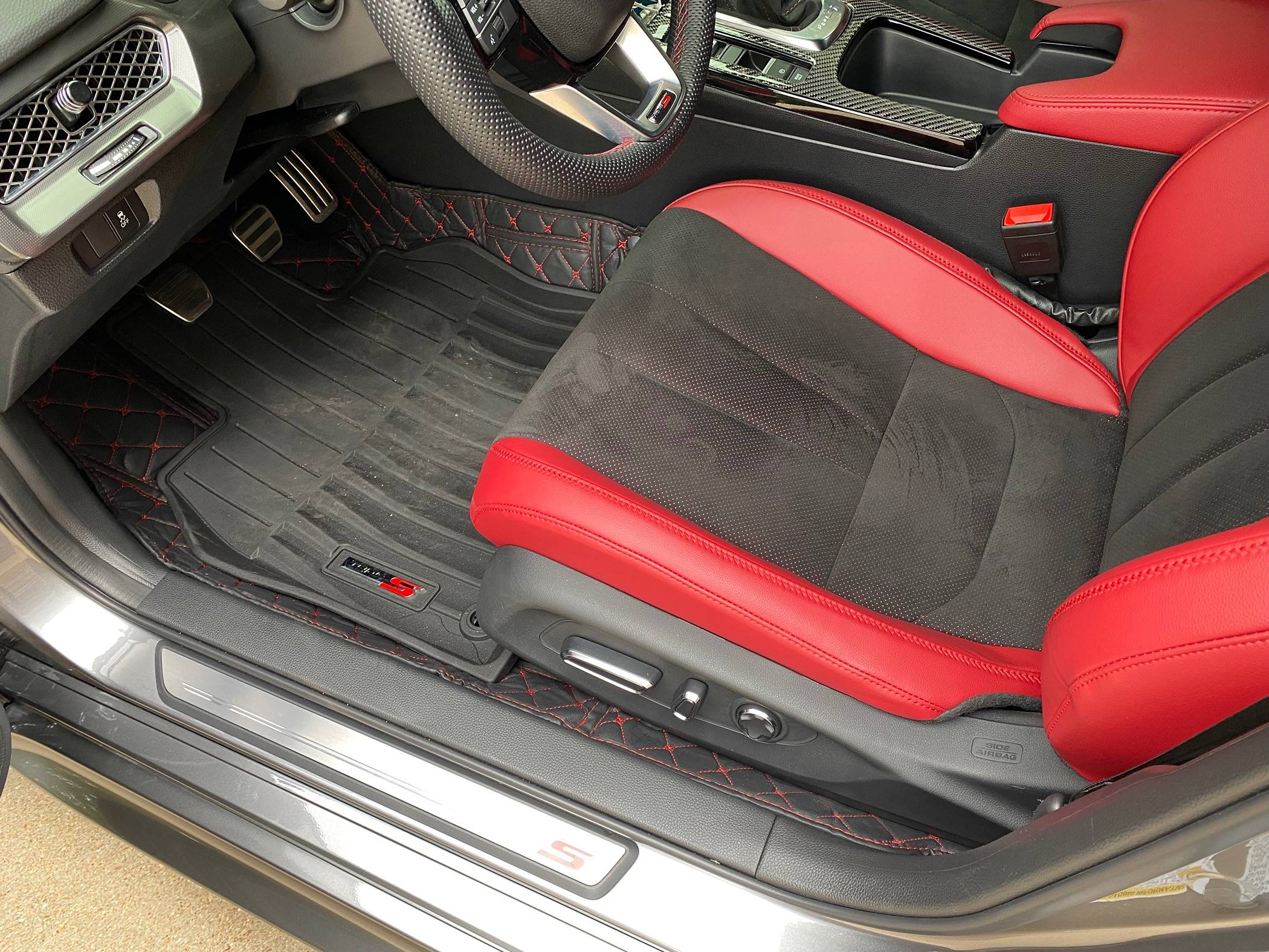 Acura Integra TuxMats? IMG_3890